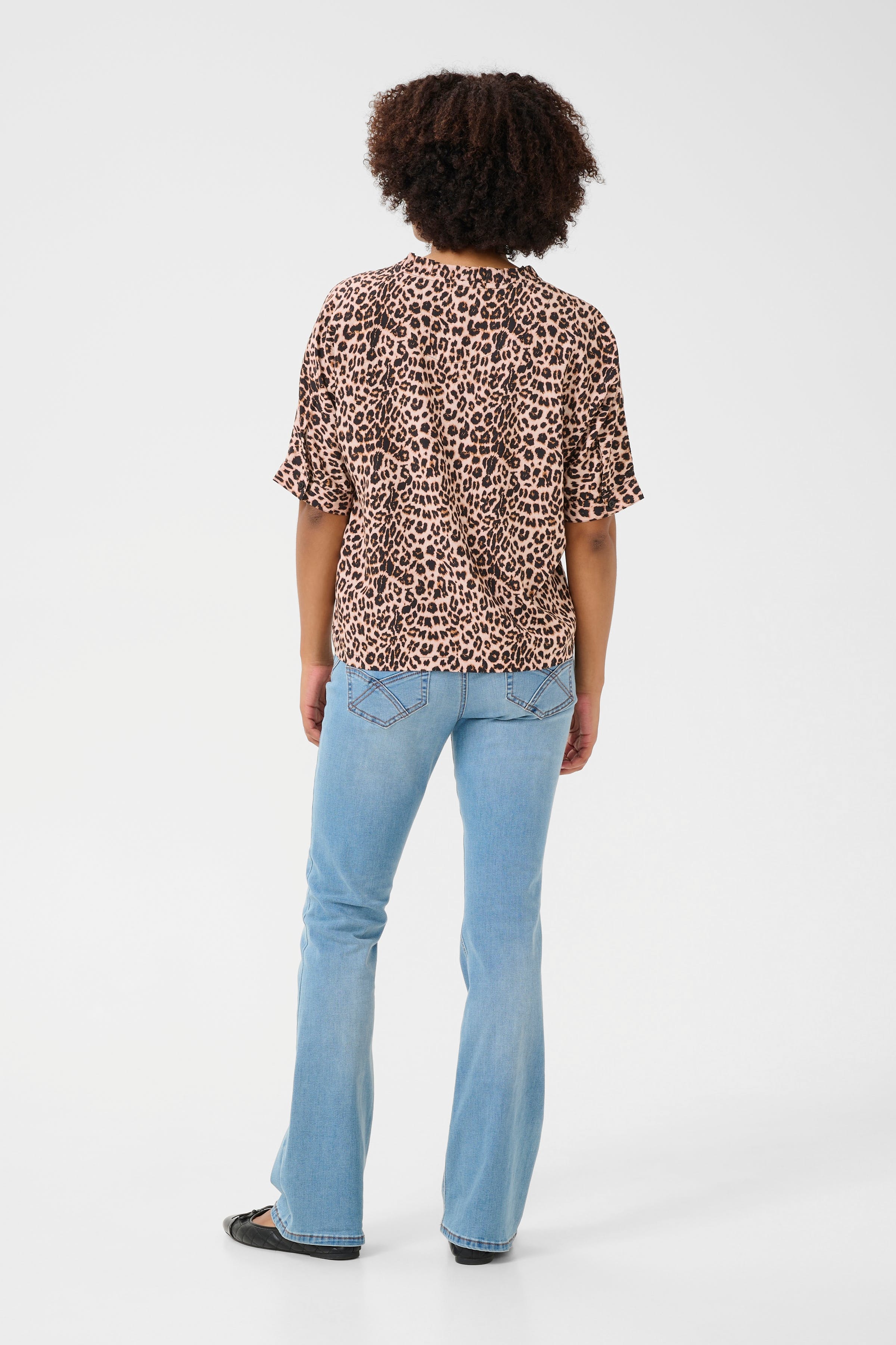 CRTiah Shirt LOOKBOOK BACK 10611286-103779