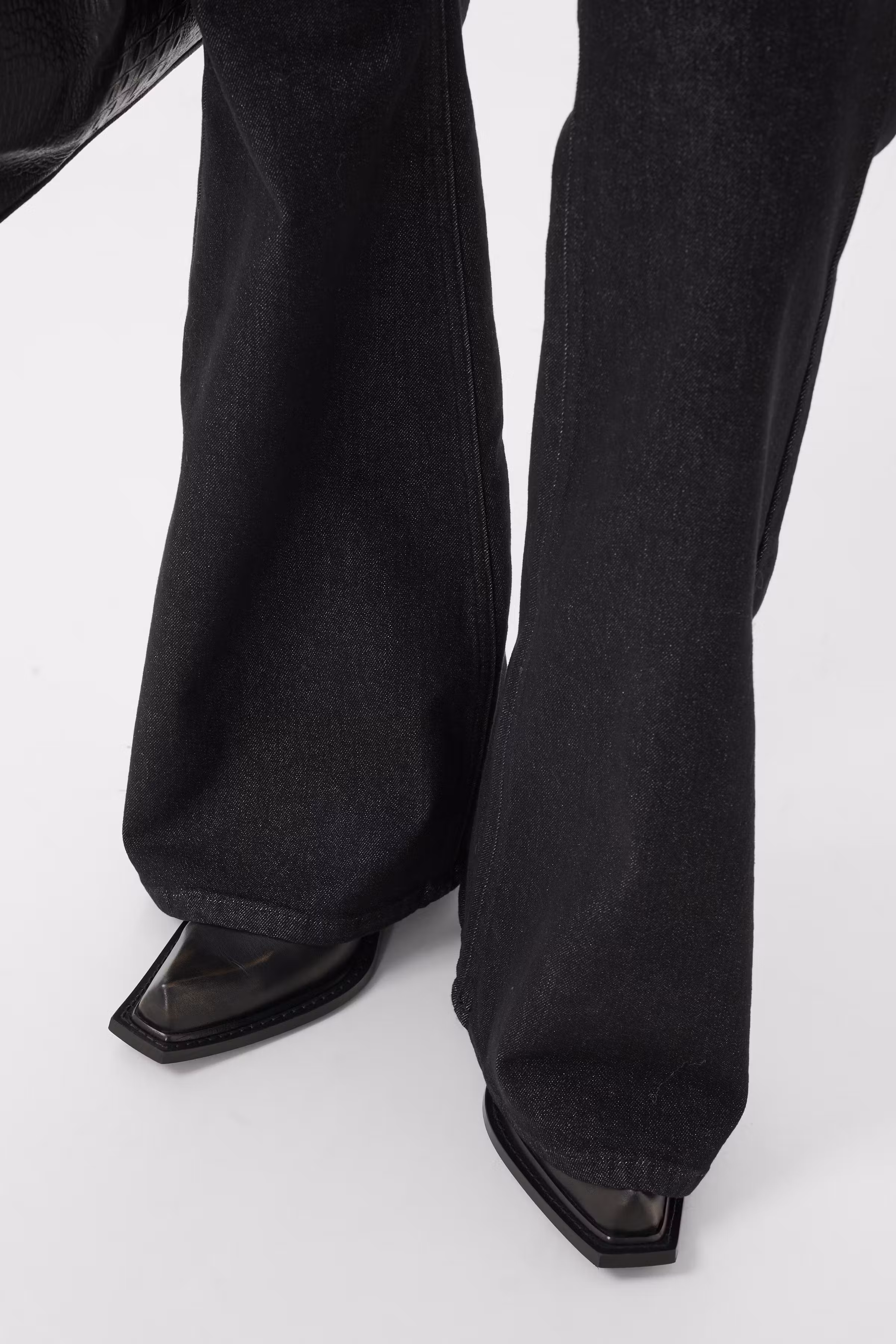 GZemulina Jeans LOOKBOOK DETAIL 10911754-100017