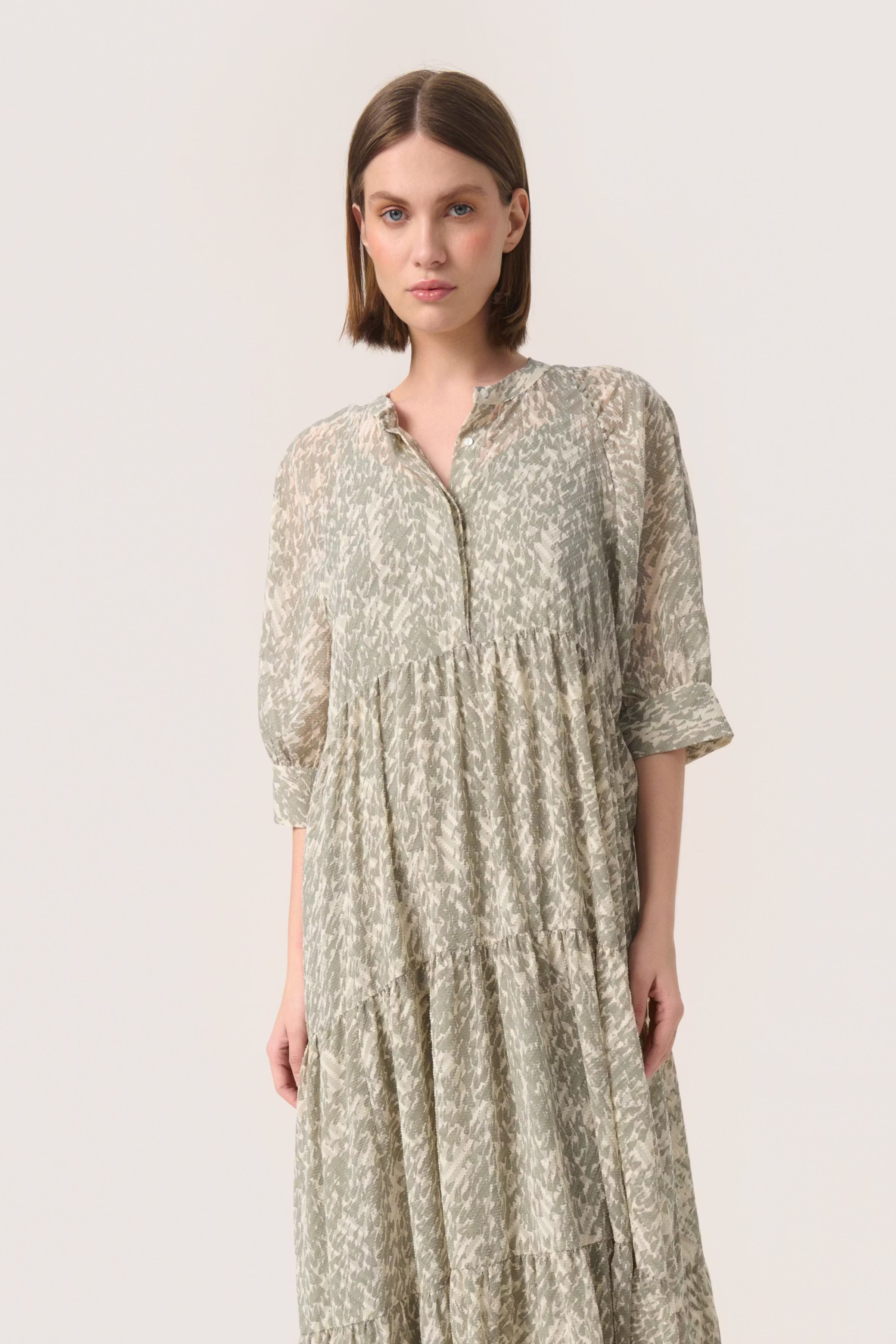 SLOsaka Dress LOOKBOOK FRONT 30407548-303061