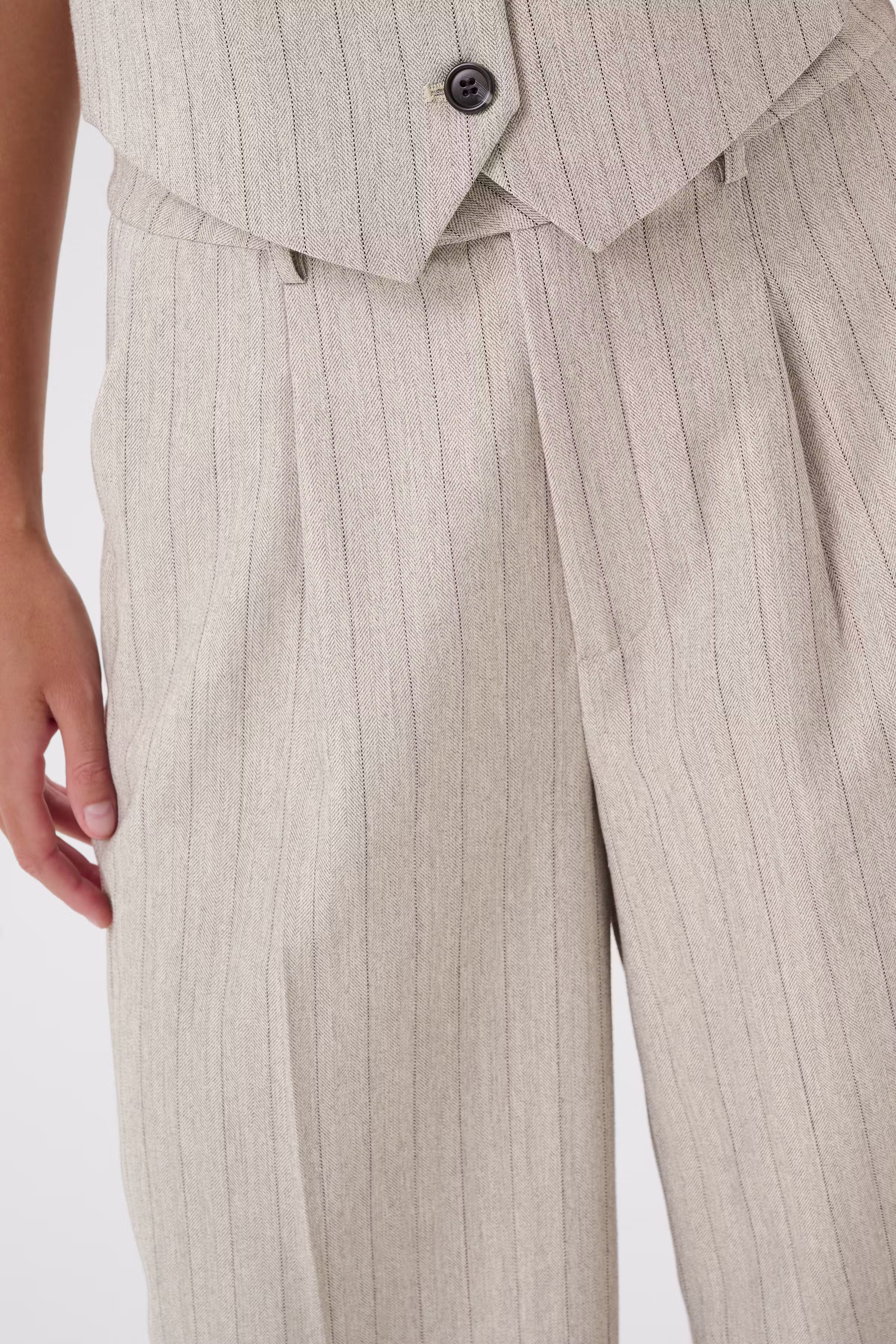 KAkaysa Bukser LOOKBOOK DETAIL 10509378-106761