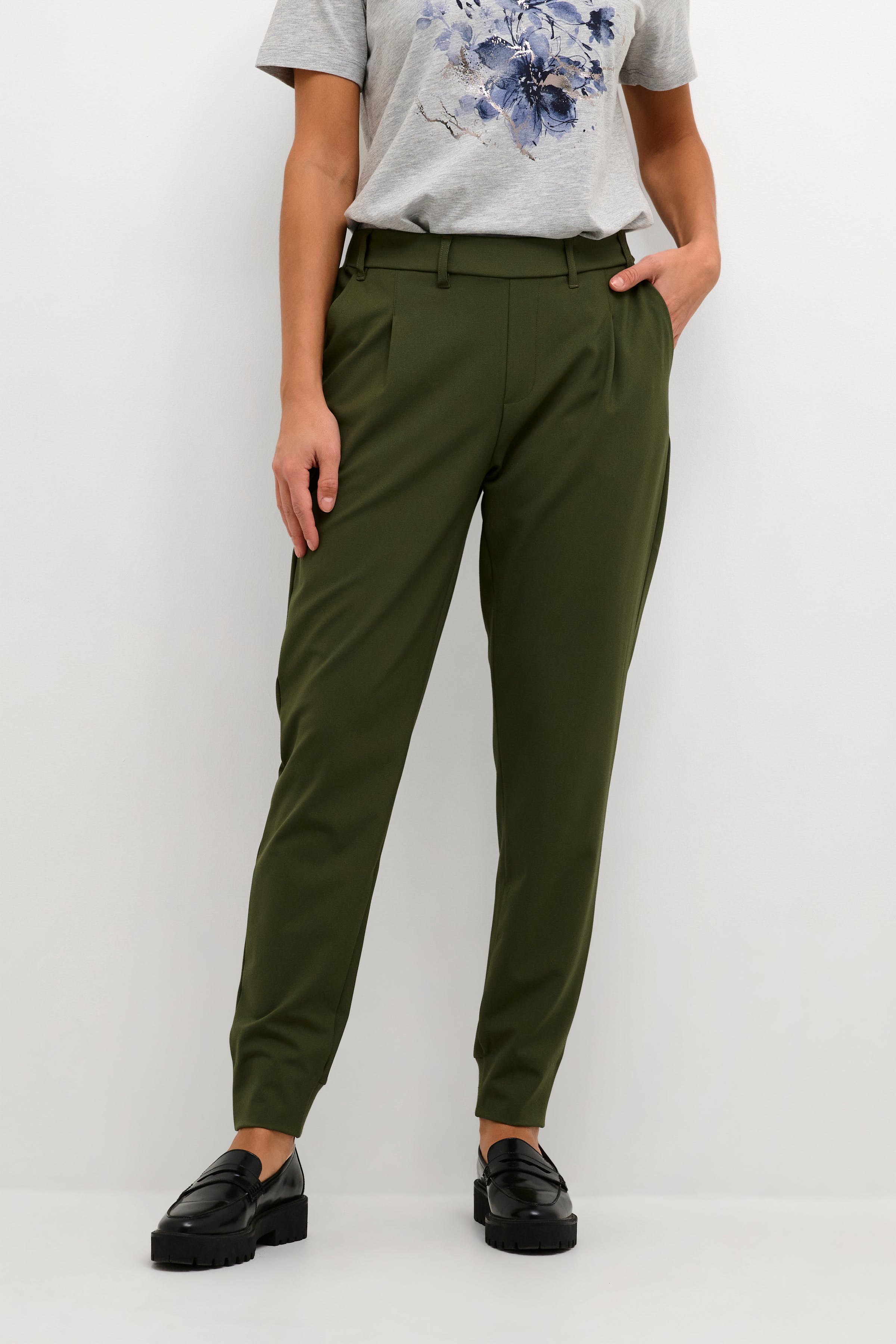 BPsabina Hose LOOKBOOK FRONT 10590408-190511B