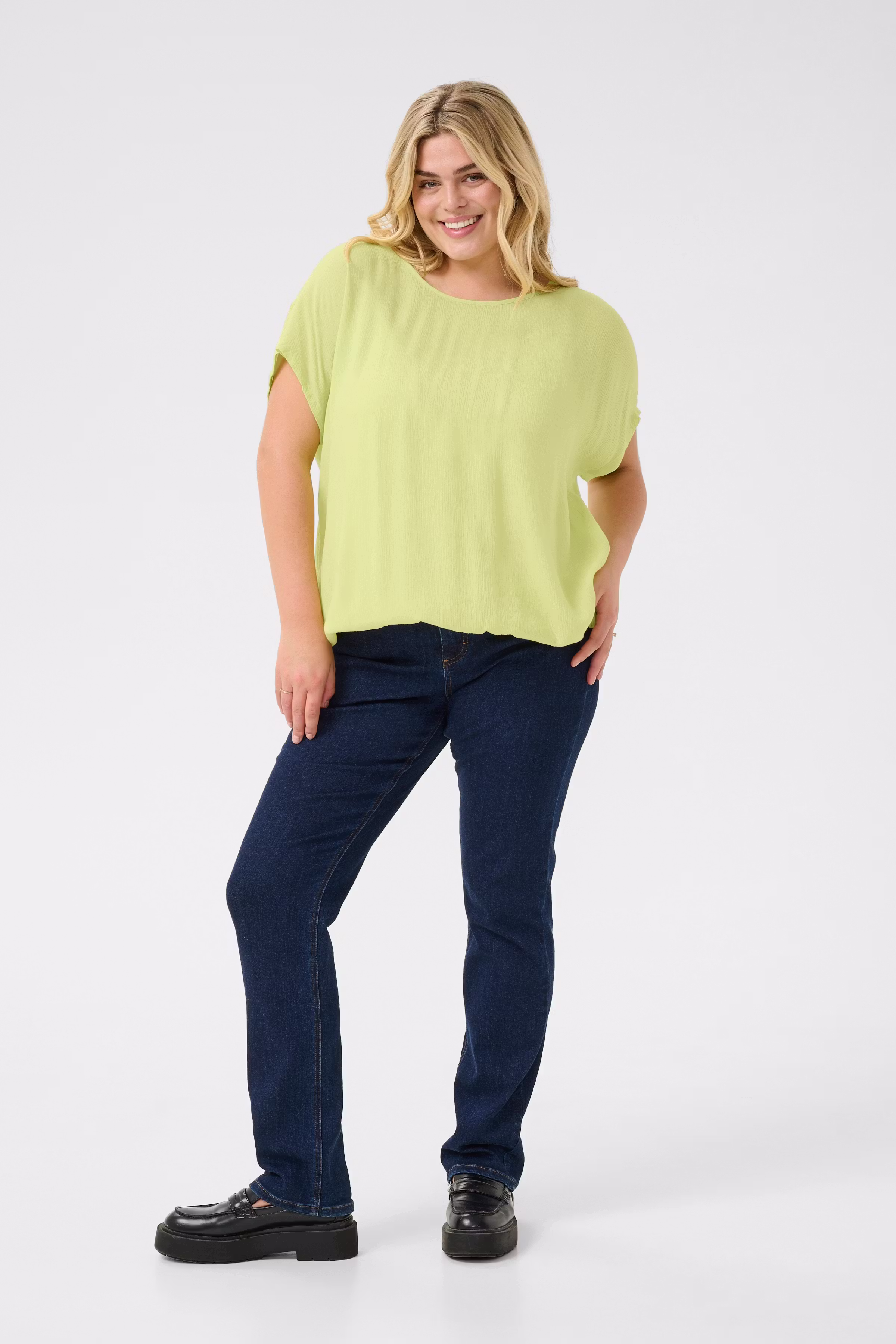 KCami Blouse LOOKBOOK FRONT 10580267-130324