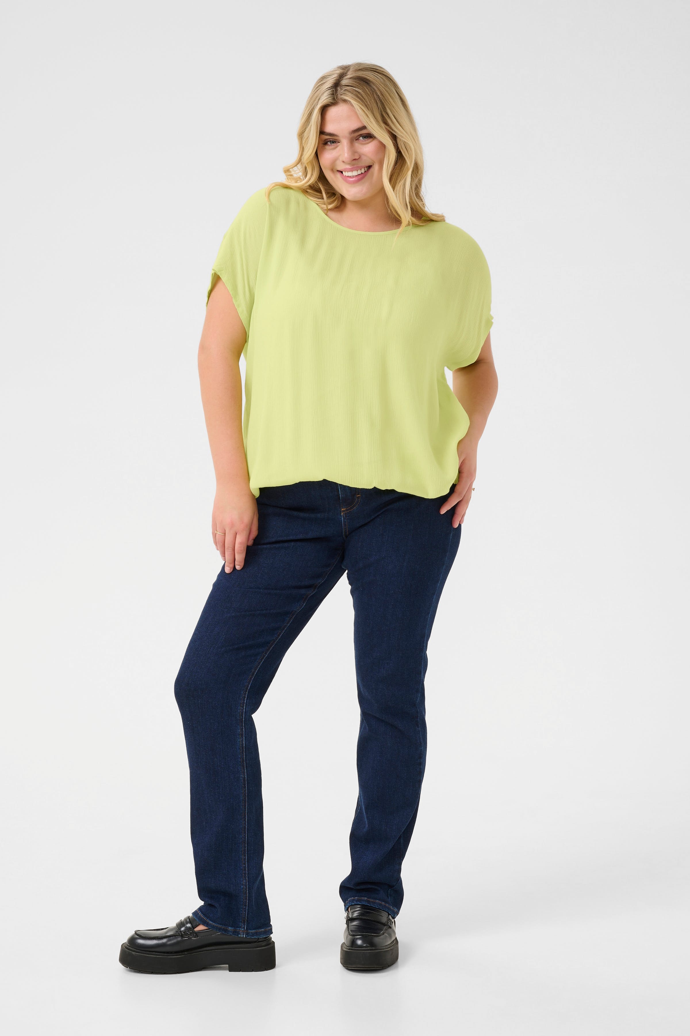 KCami Blouse LOOKBOOK FRONT 10580267-130324