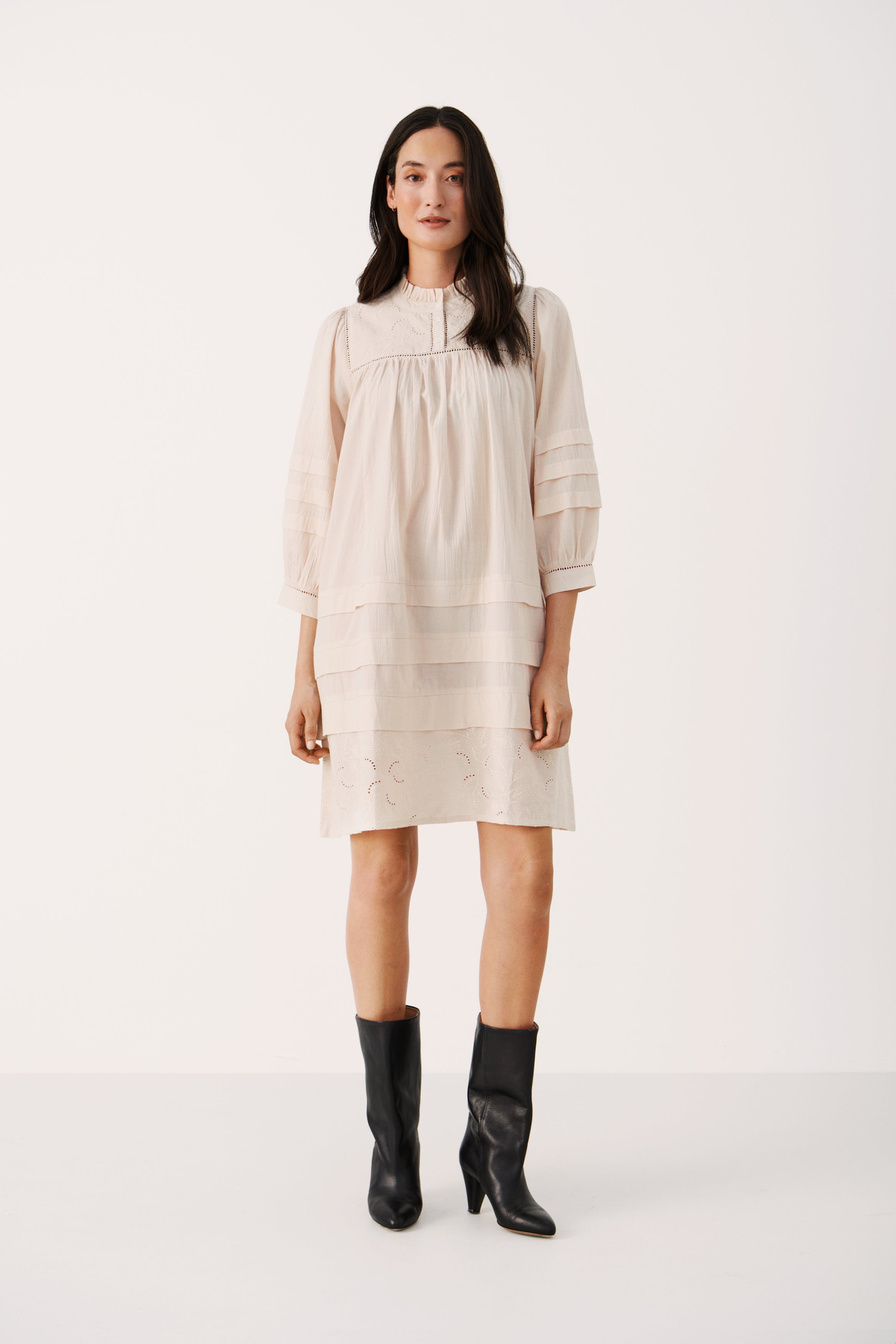 RisePW Dress LOOKBOOK FRONT 30307051-120304