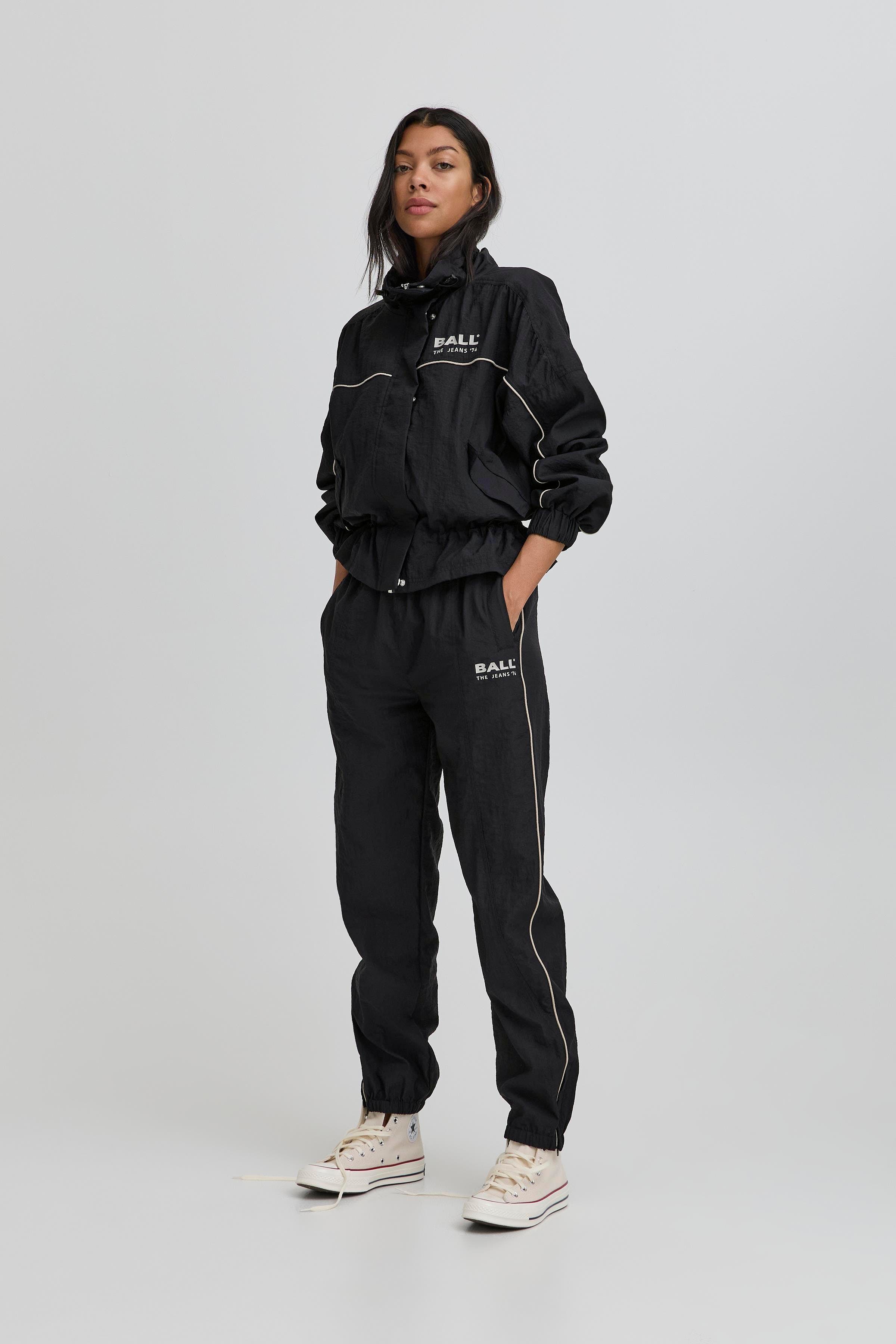 BASTELLA Byxor LOOKBOOK FRONT 50405322-193911