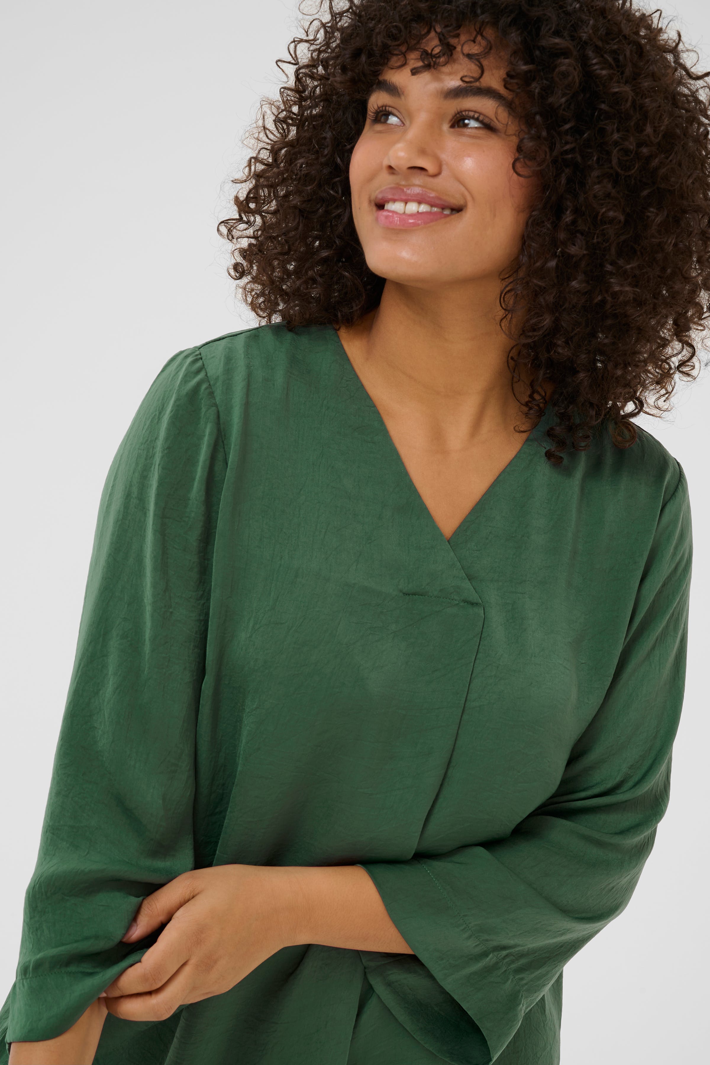 KCtinki Blouse LOOKBOOK DETAIL 10583335-185913