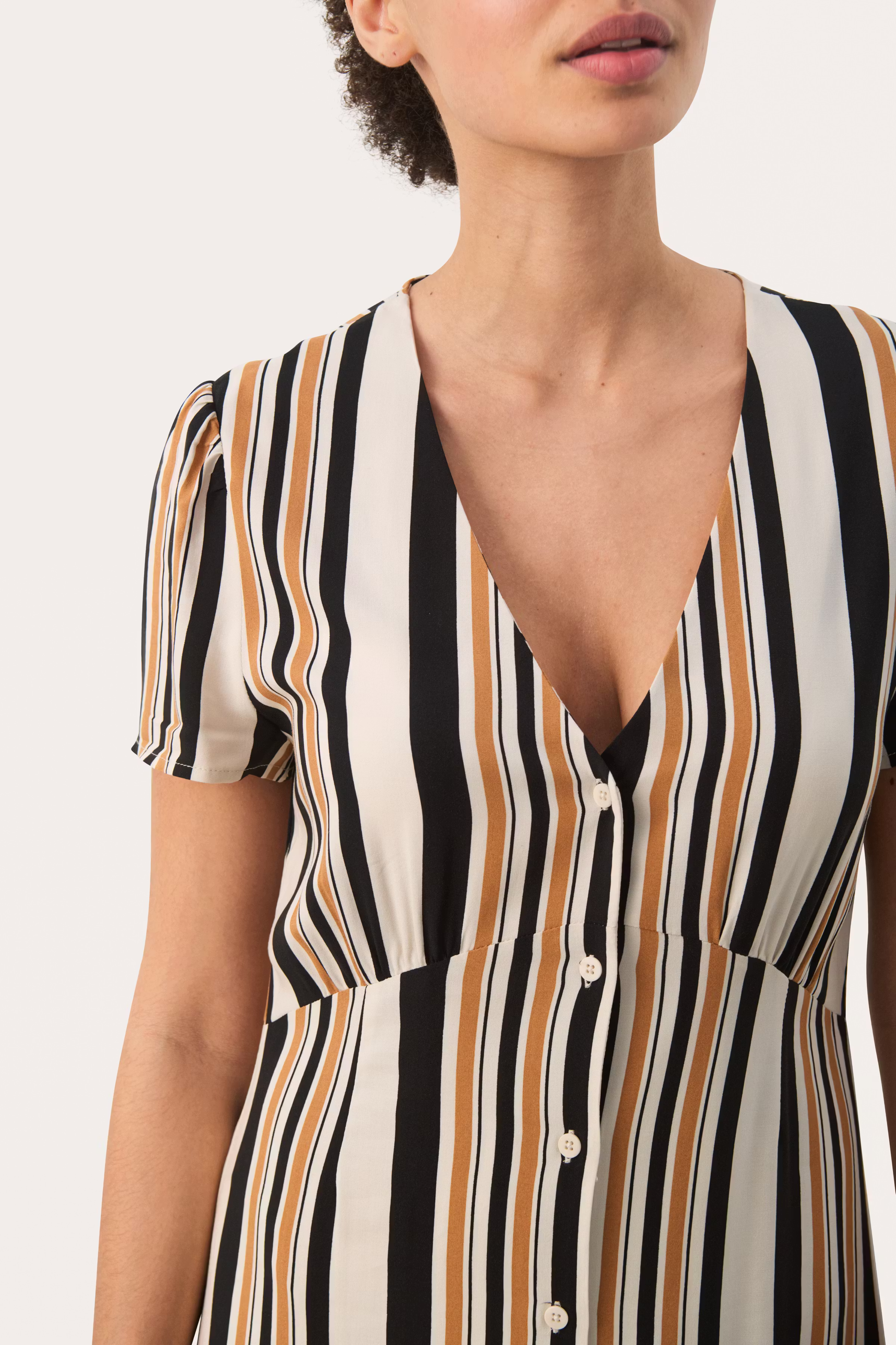 JamellaPW Dress LOOKBOOK DETAIL 30308773-303080