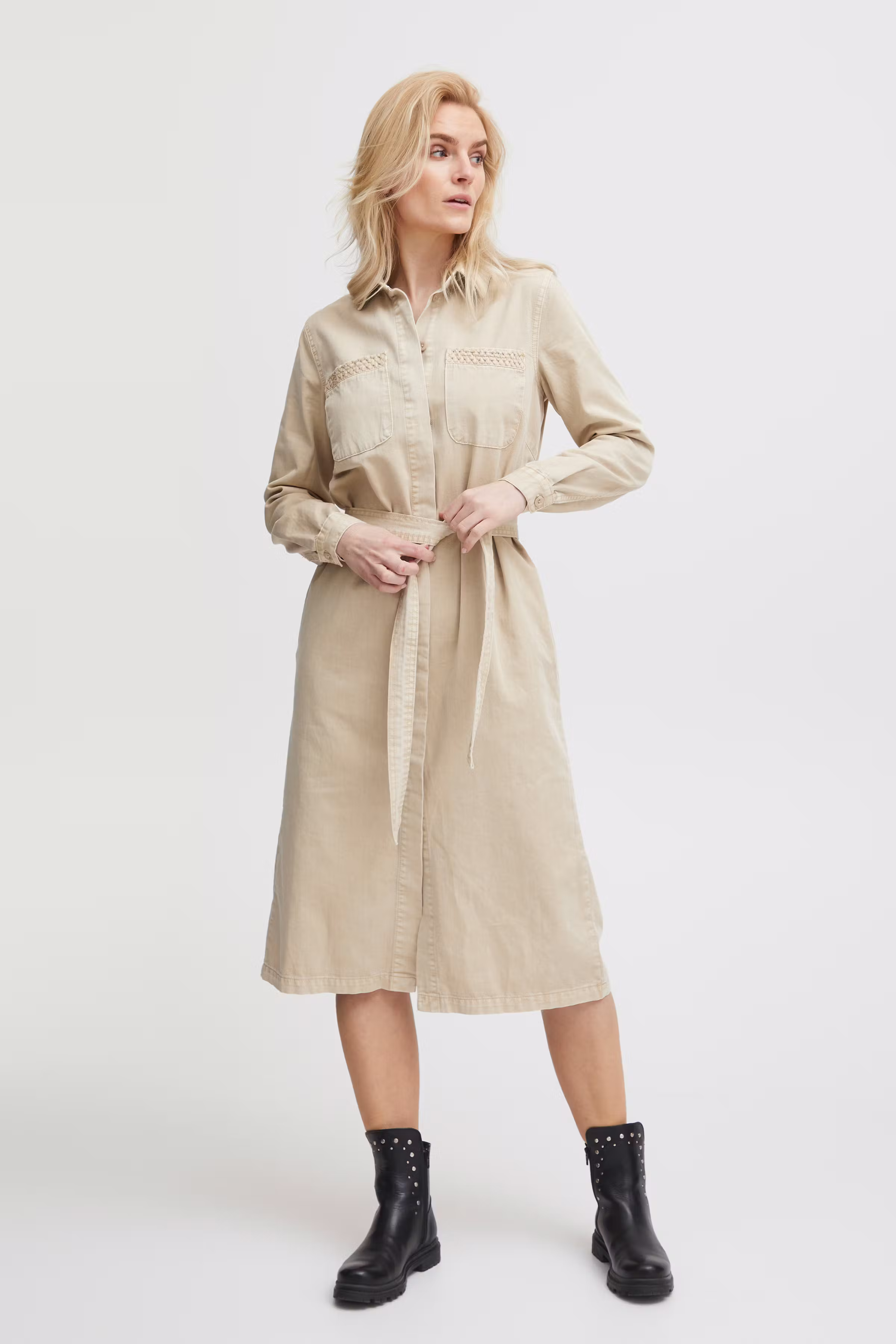 PZLAINA Kjole LOOKBOOK FRONT 50207575-141208