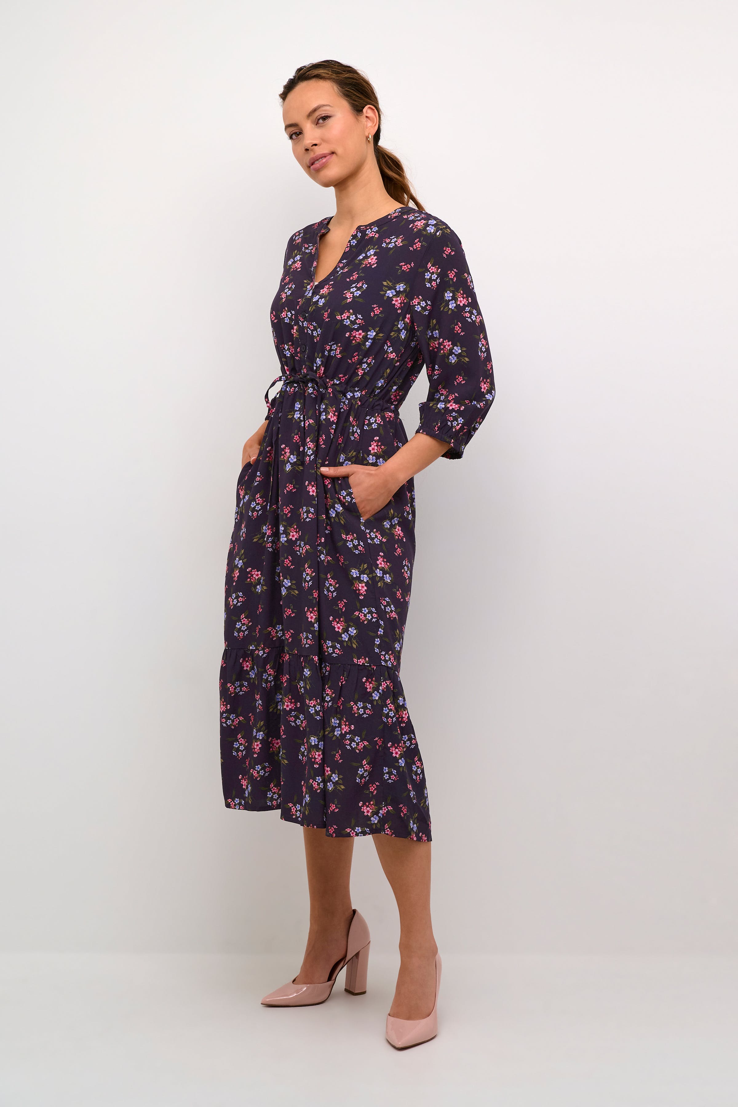 CRTiah Kleid LOOKBOOK FRONT 10611687-107130