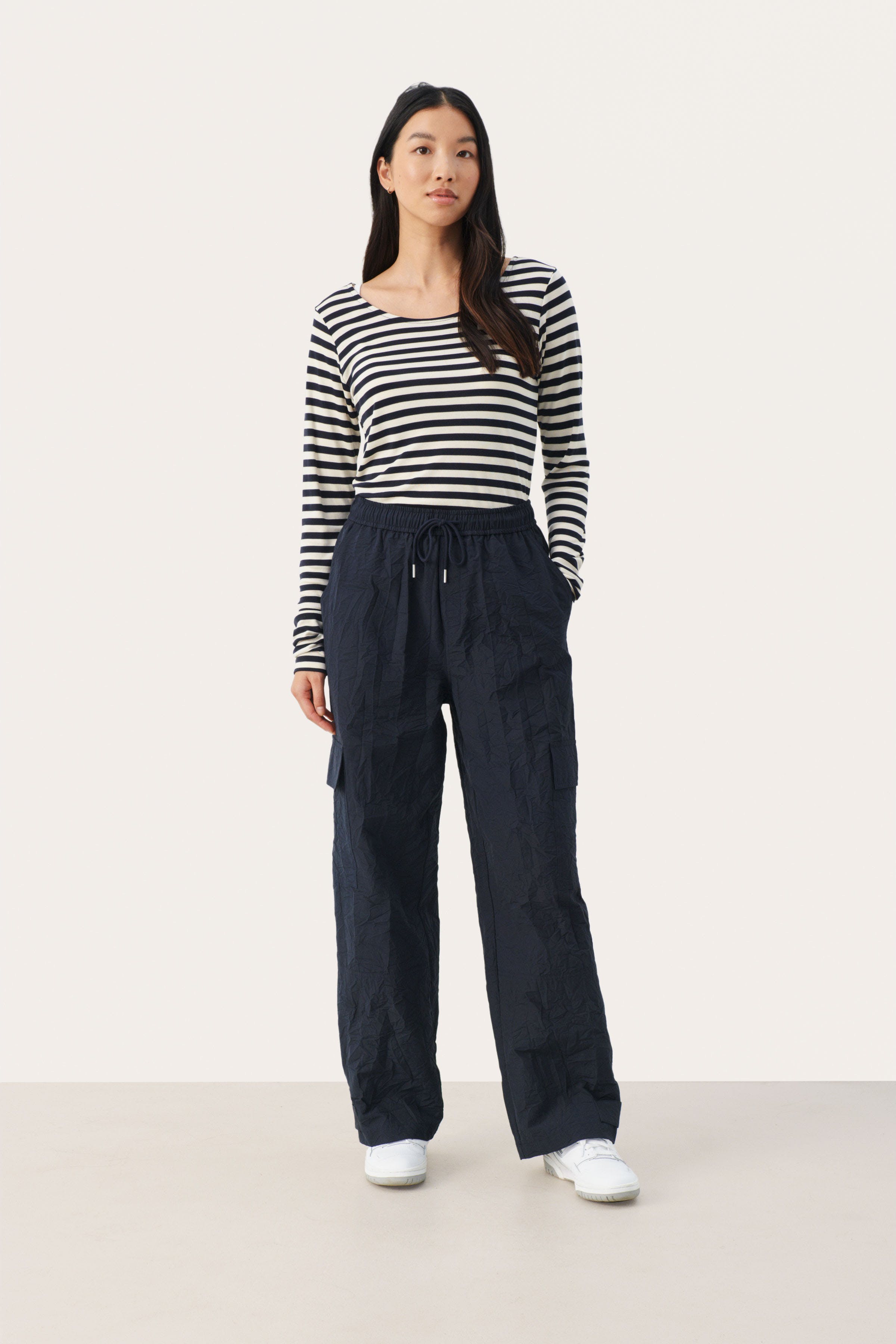 FeluccaPW Cargobroek LOOKBOOK FRONT 30308382-194013