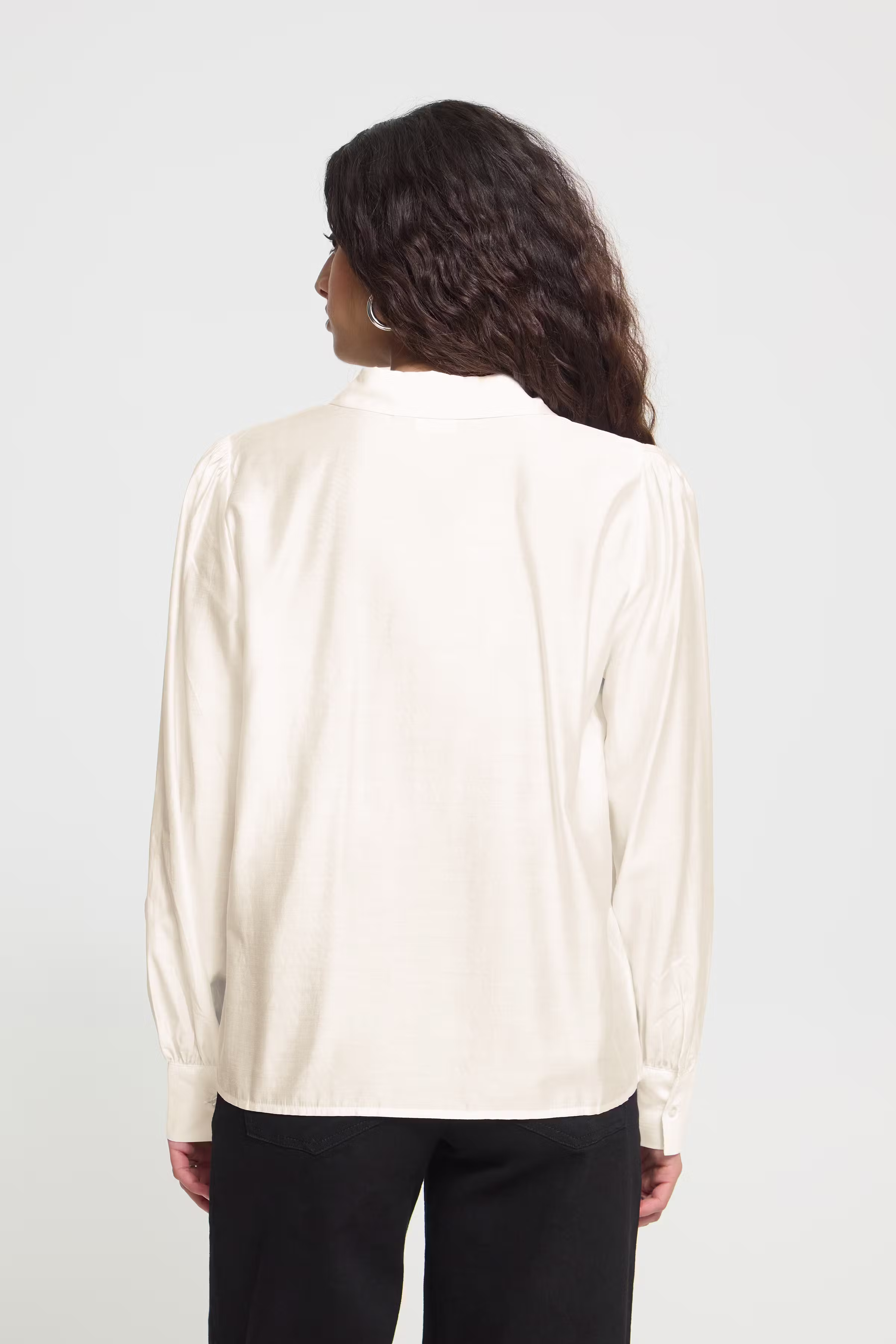 IHKARLANI Hemd LOOKBOOK BACK 20121889-114201