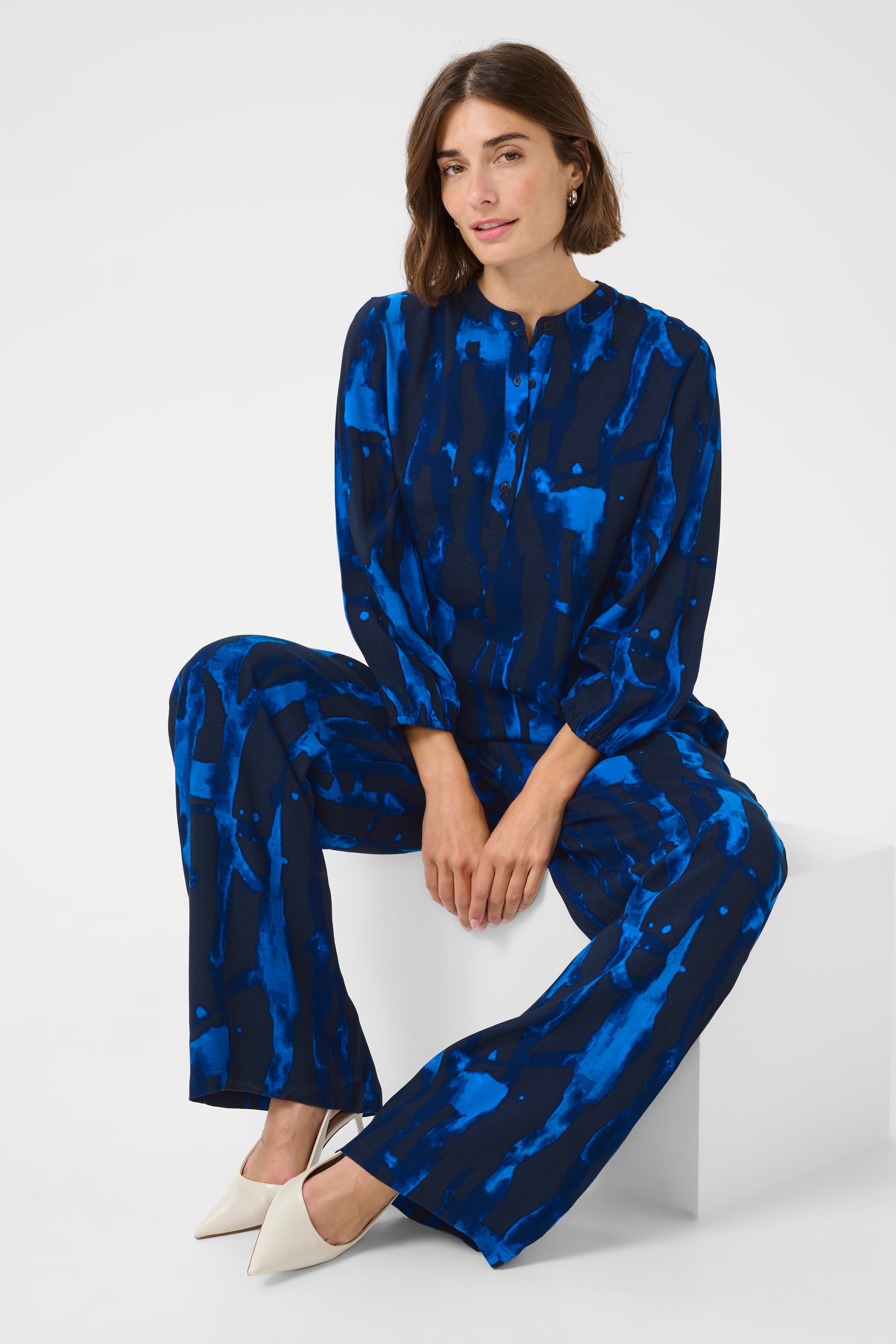 CUashley Blouse LOOKBOOK DETAIL 50112051-107958