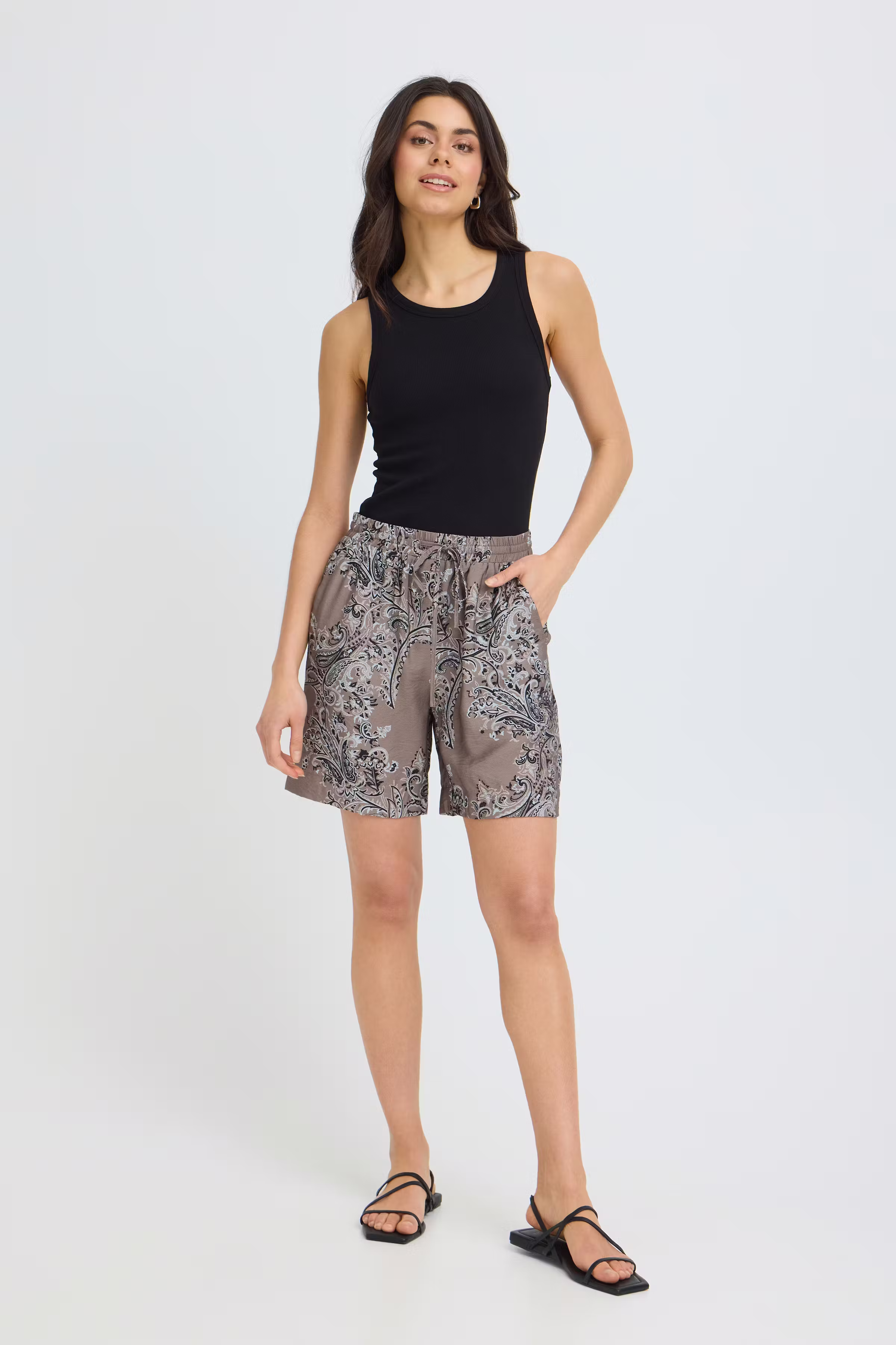 FRADARA Shorts LOOKBOOK FRONT 20618261-900013148