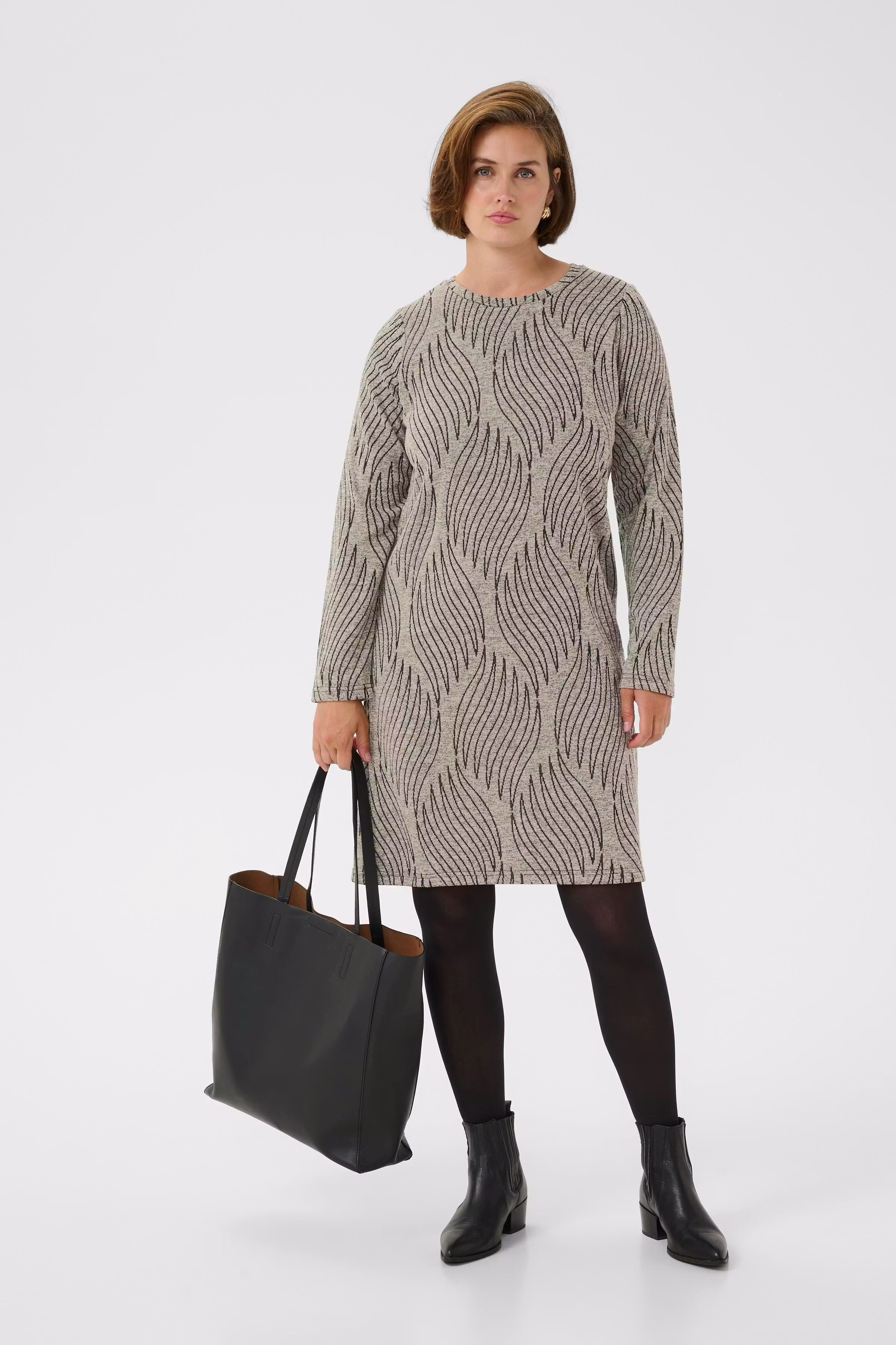 BPsmilla Kleid LOOKBOOK FRONT 40200058-108682