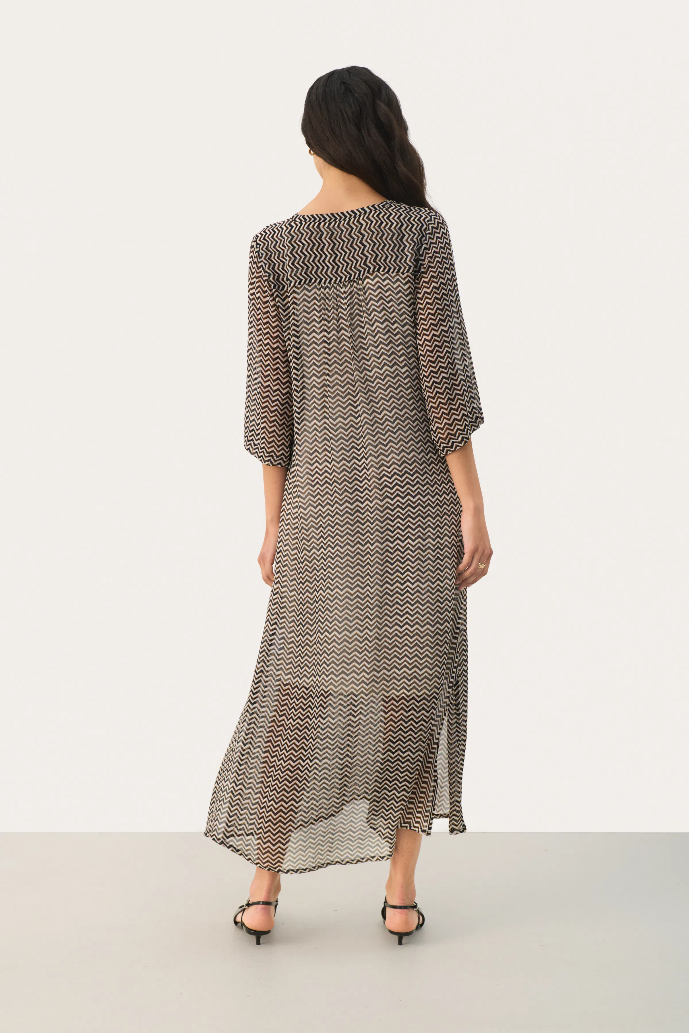 BeritPW Langs Chleid LOOKBOOK BACK 30307831-303119