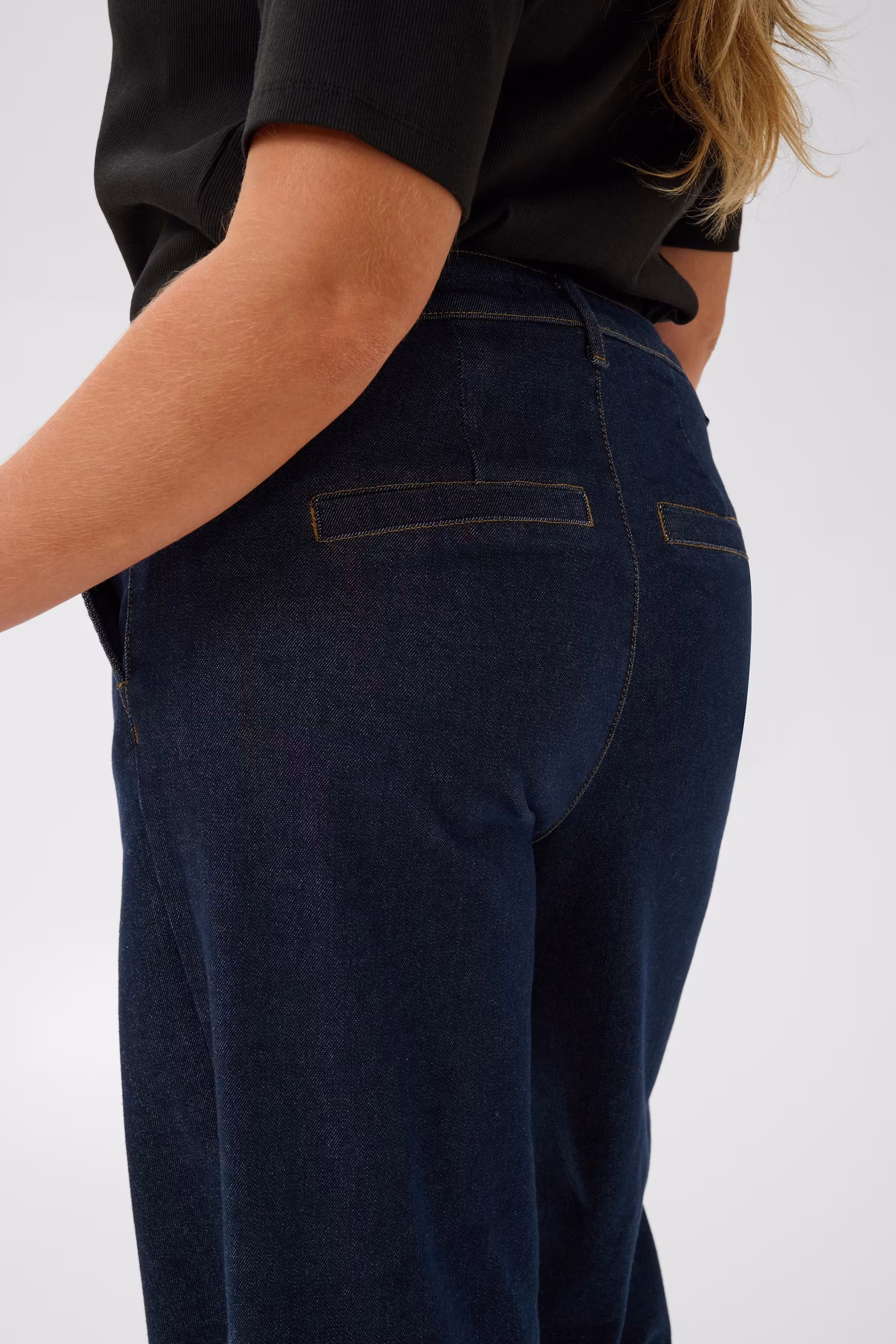 KChailey Jeans LOOKBOOK DETAIL 10584554-109824