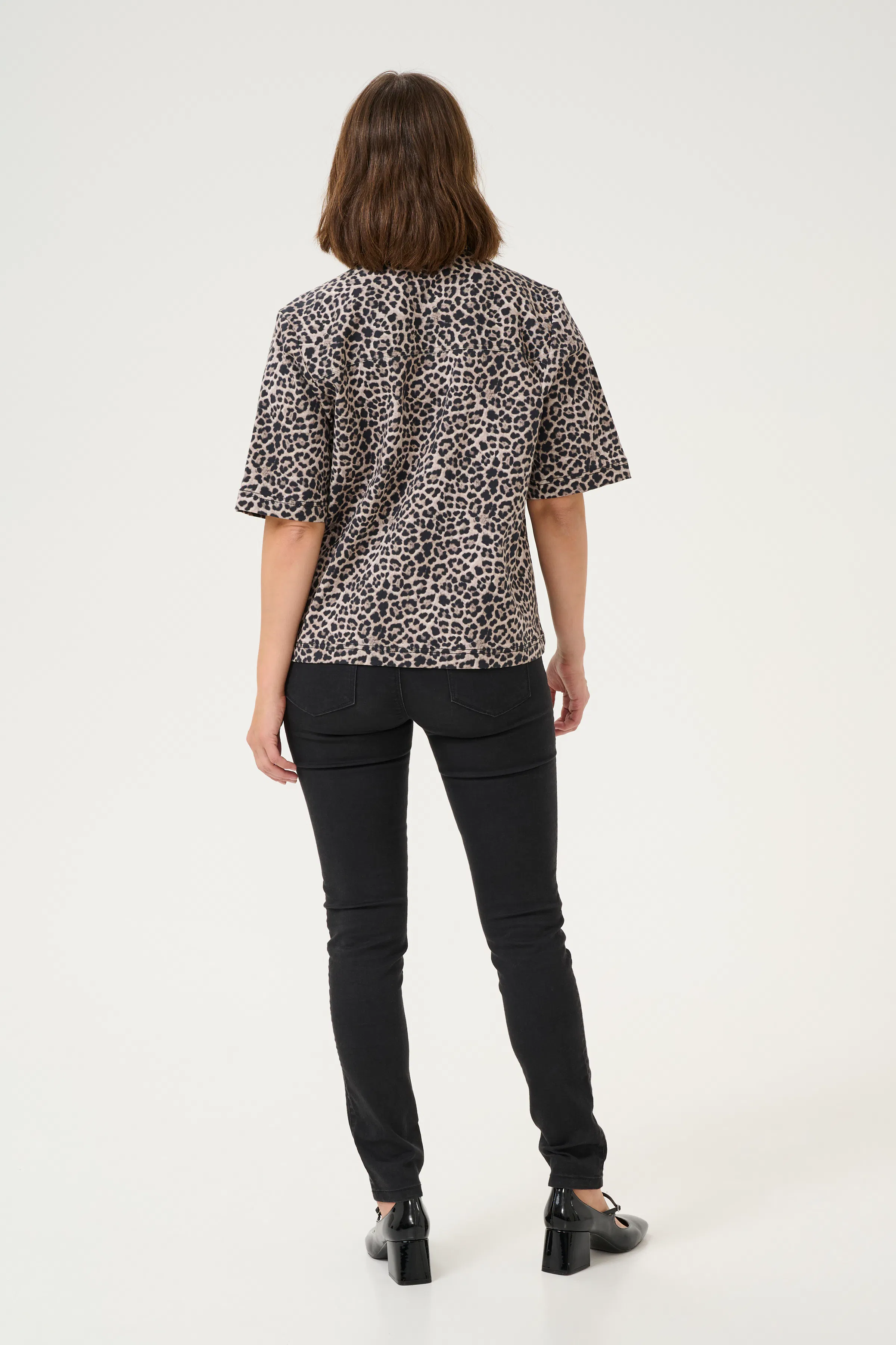 KALeonora Leopardskjorte LOOKBOOK BACK 10510030-107537