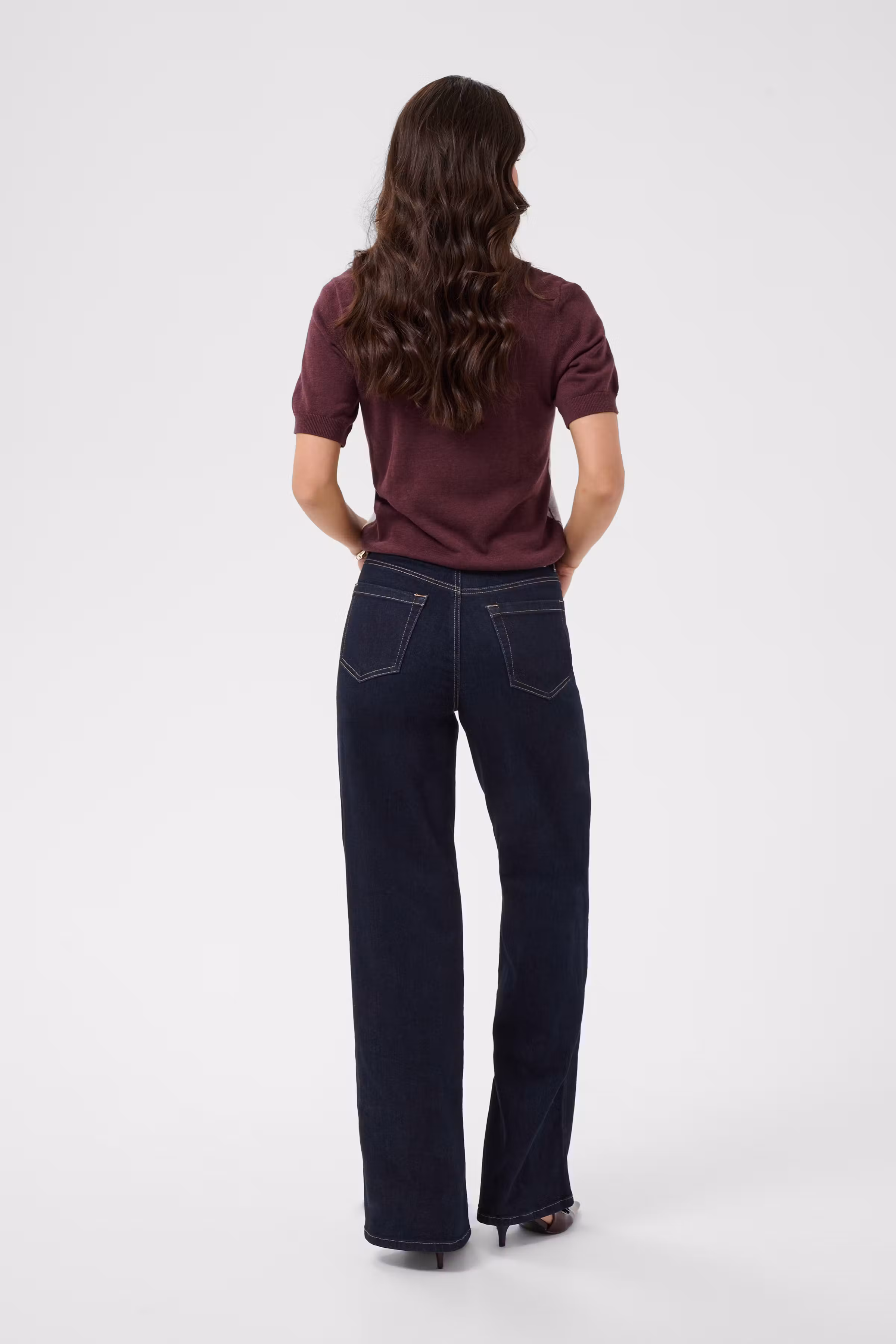 KAmeadow Jeans LOOKBOOK BACK 10510711-109824