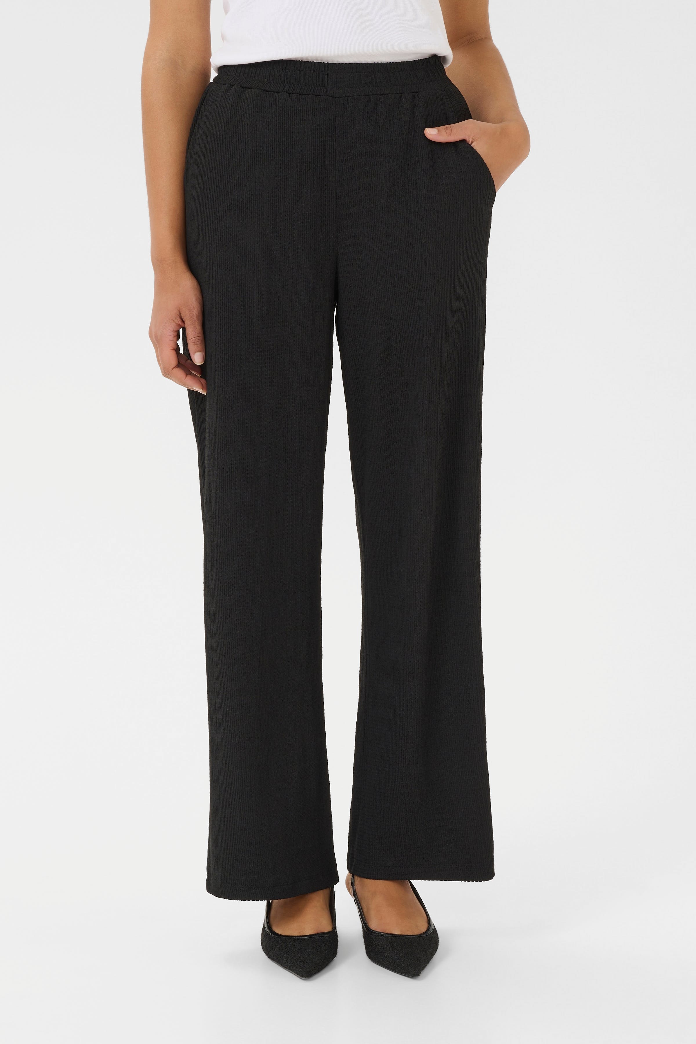 BPanika Trousers LOOKBOOK FRONT 10590839-100121B