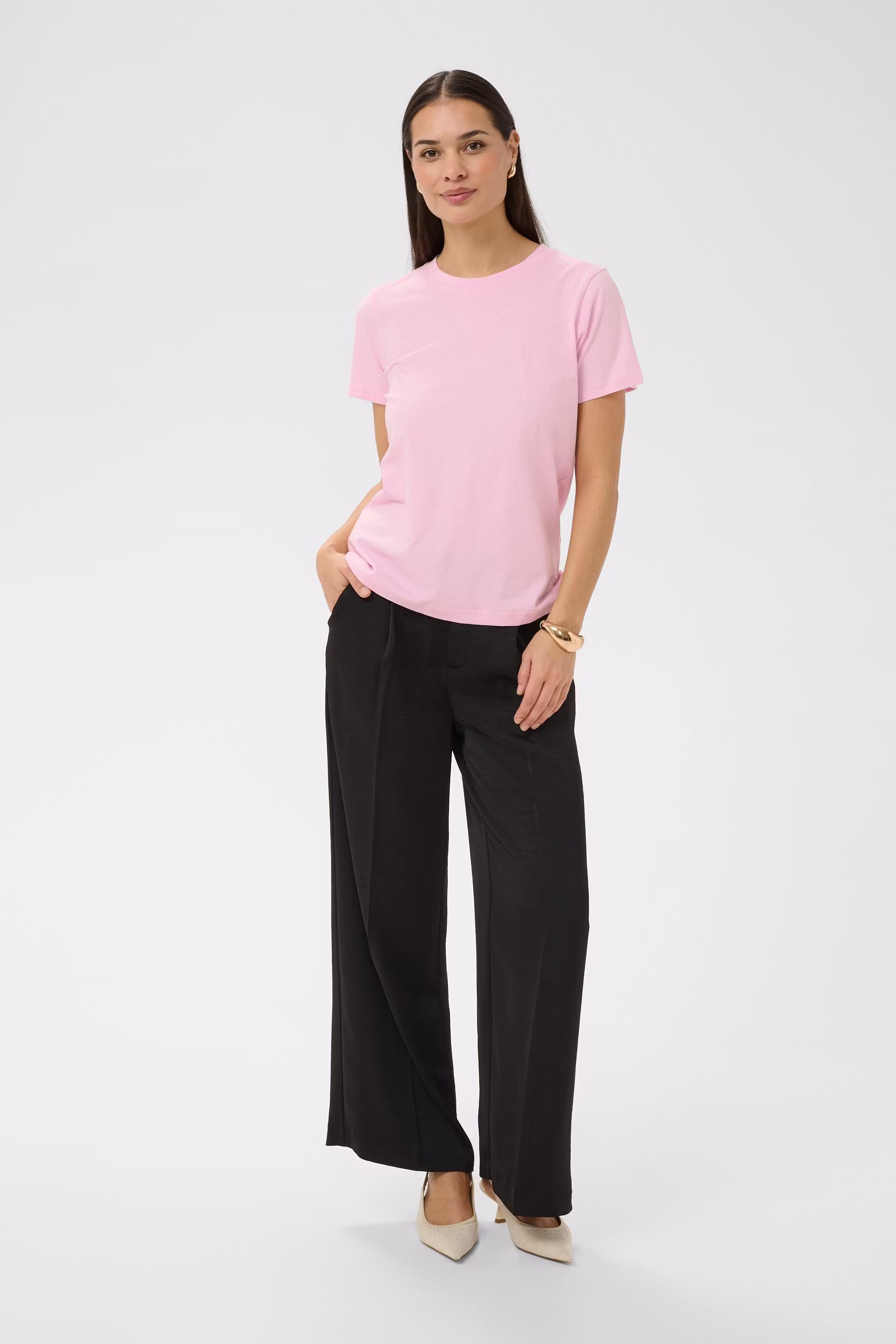 KAmarin T-shirt LOOKBOOK FRONT 10506137-152218