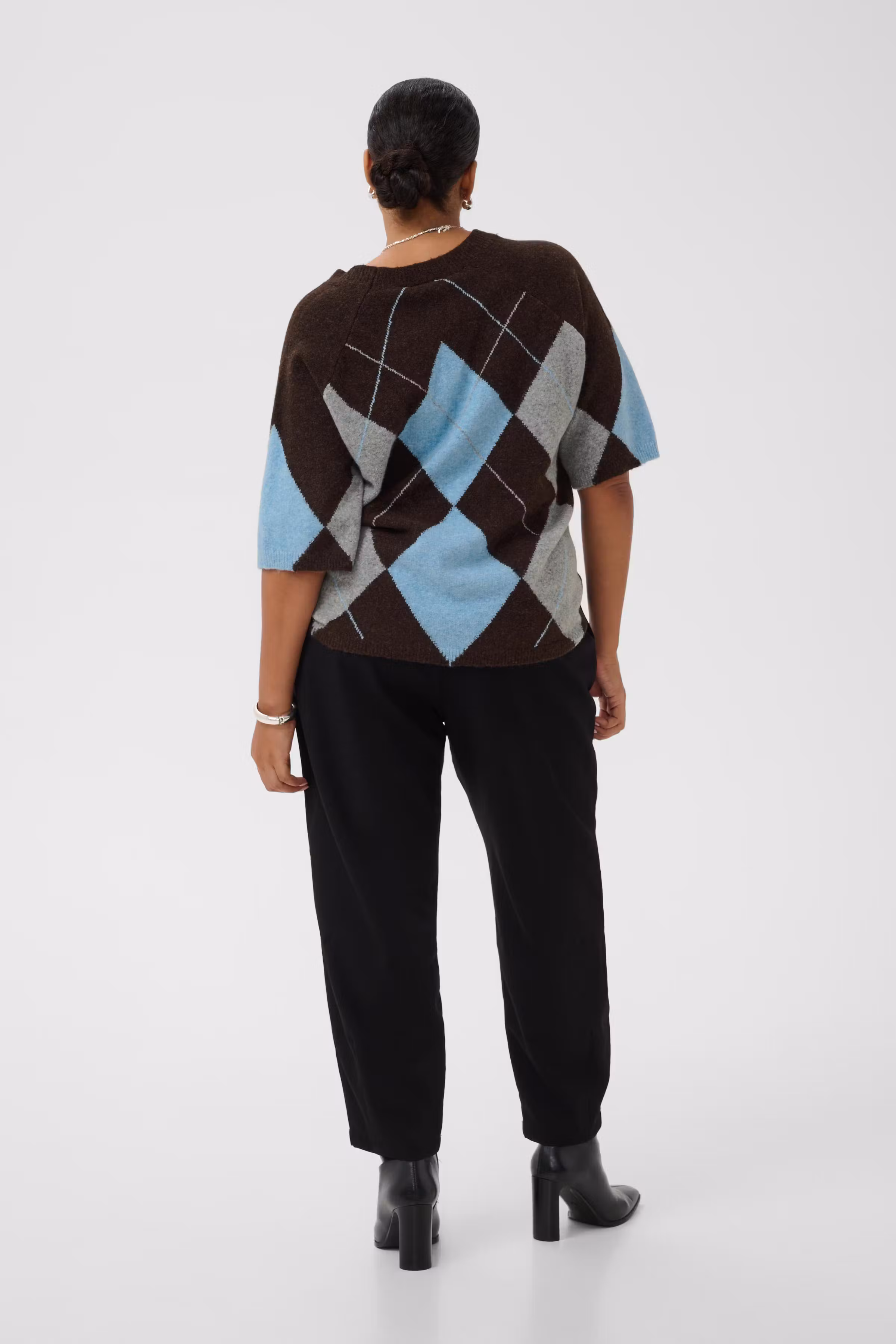 KCwilma Pullover LOOKBOOK BACK 10584943-1000779