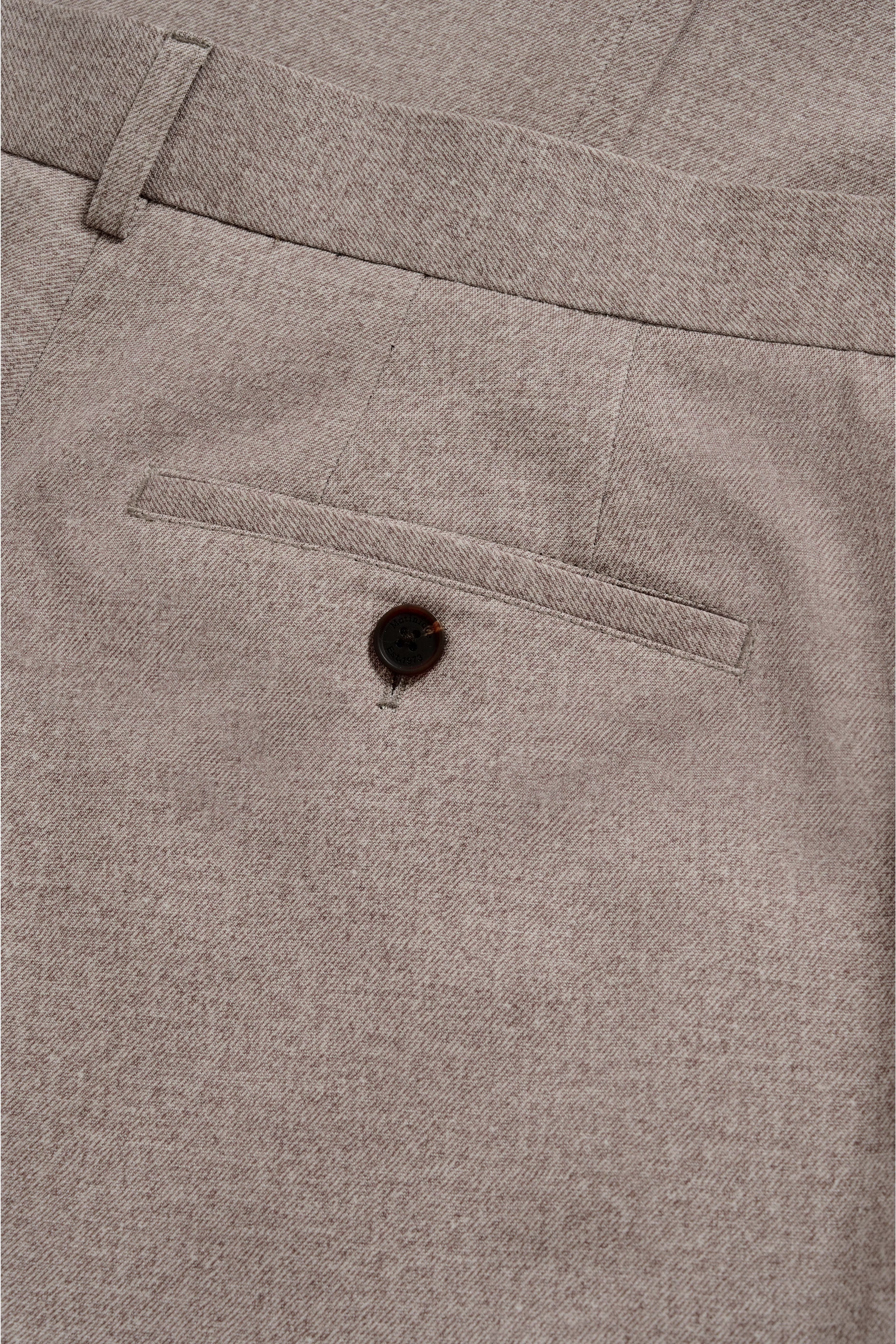 MAwesley Bukser PACK DETAIL 30209043-181017