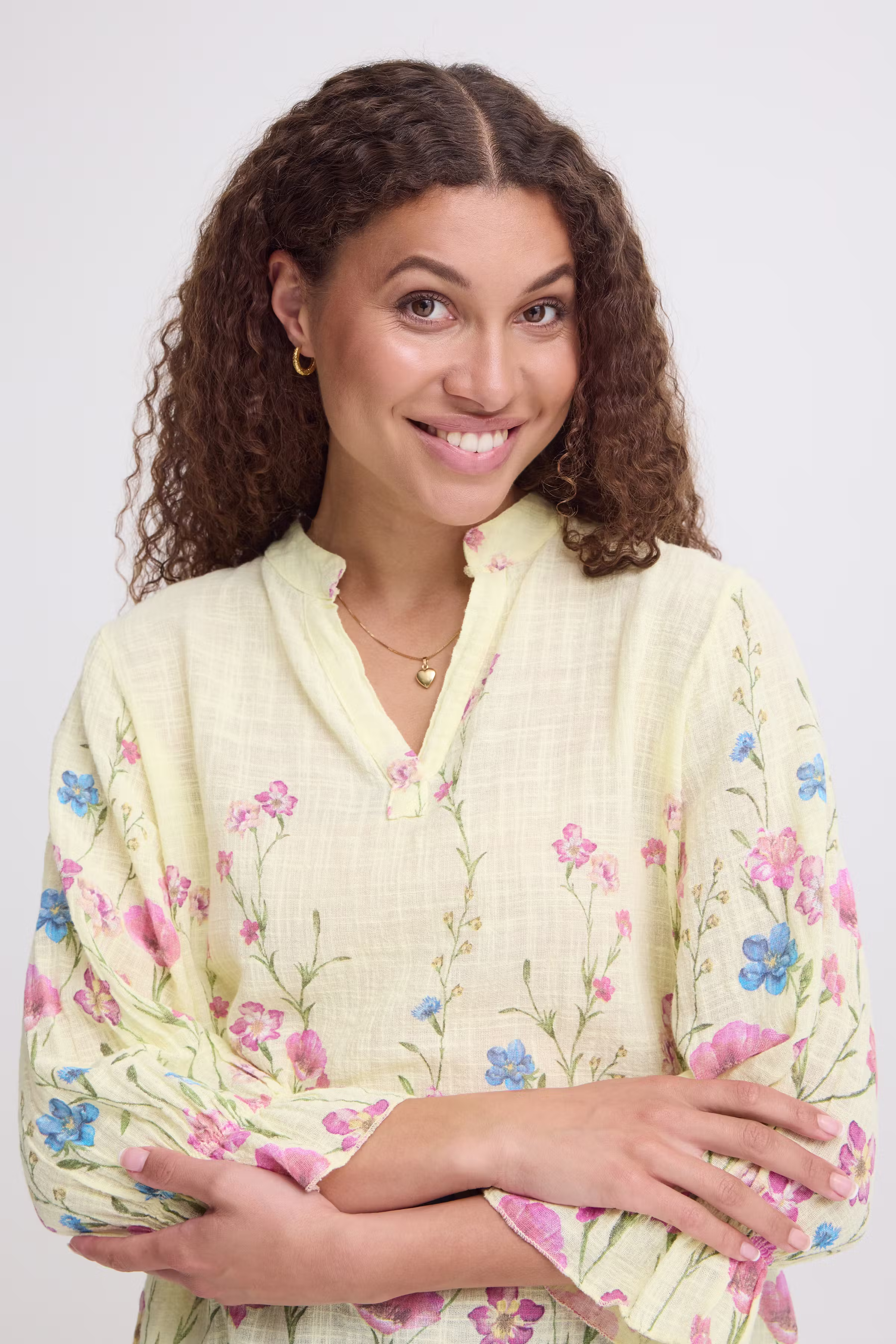 SBXALEXA Bluse LOOKBOOK DETAIL 22101198-110619