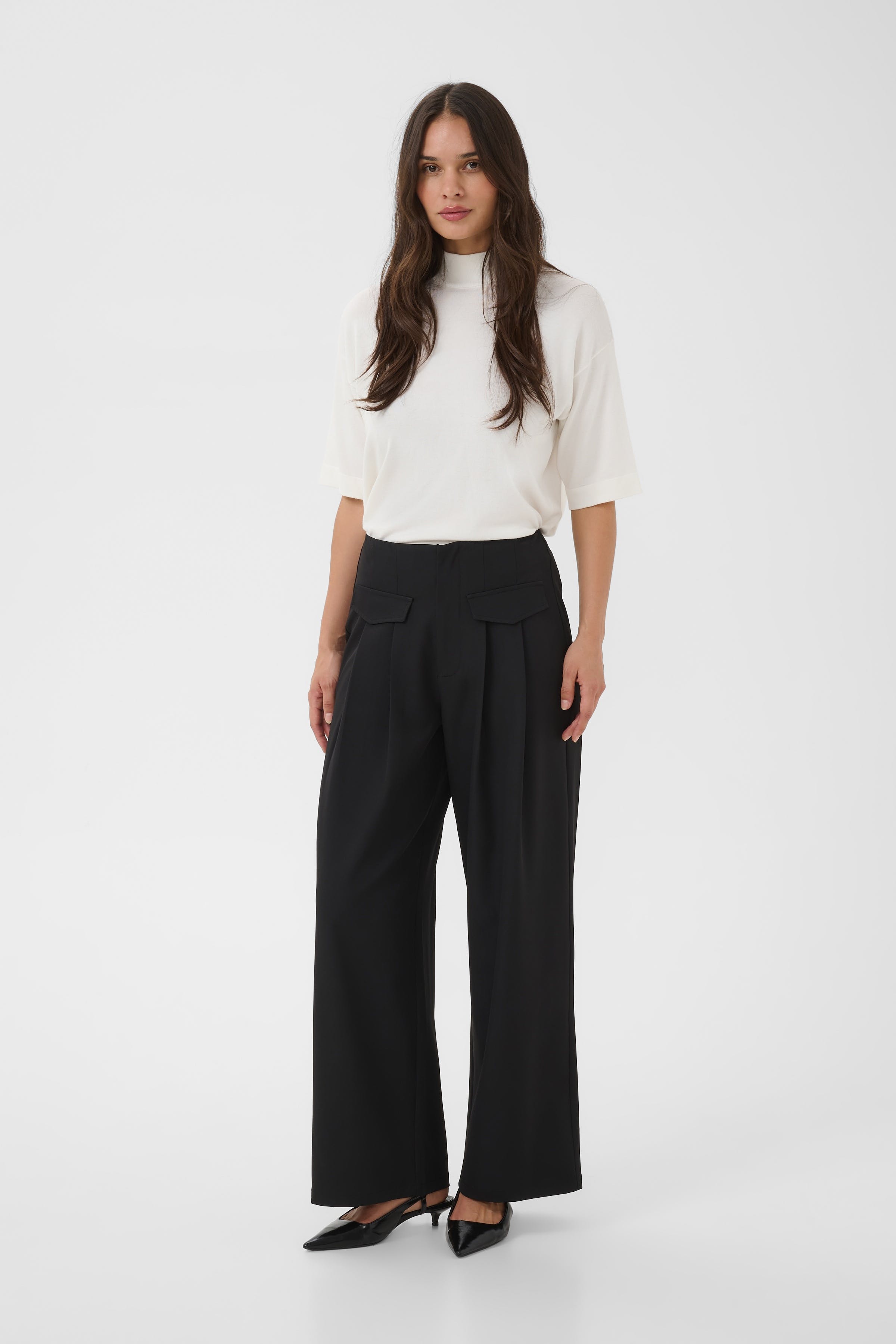 KAruna Bukser LOOKBOOK FRONT 10512973-100121