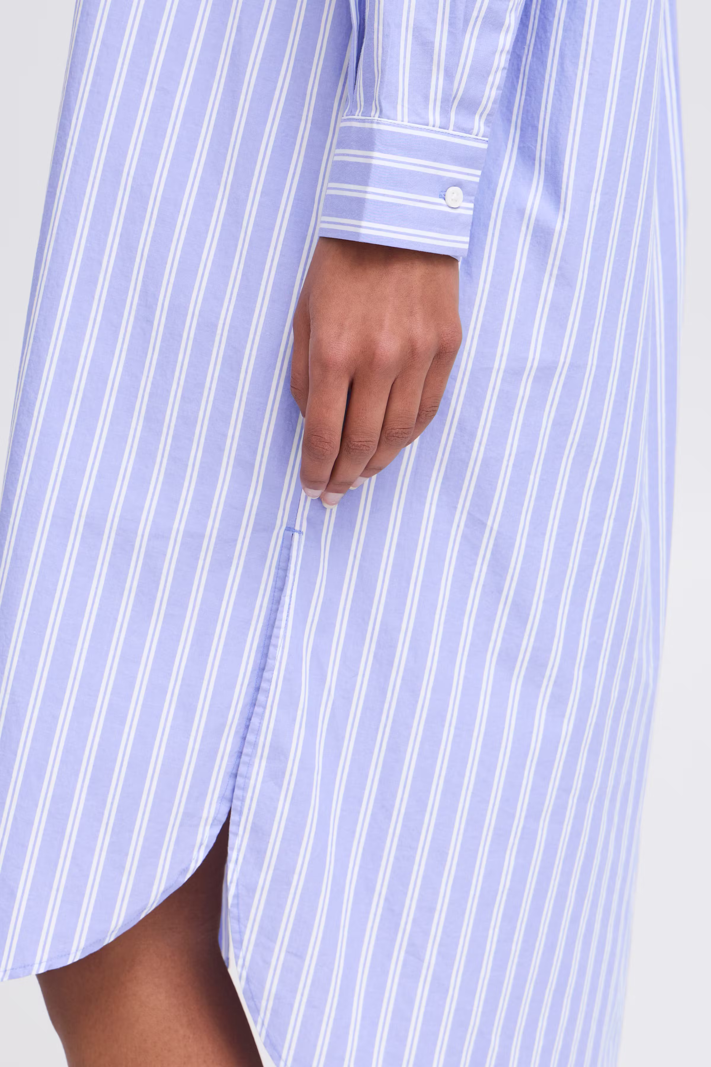 IHYATIMA Kjole LOOKBOOK DETAIL 20123250-183935