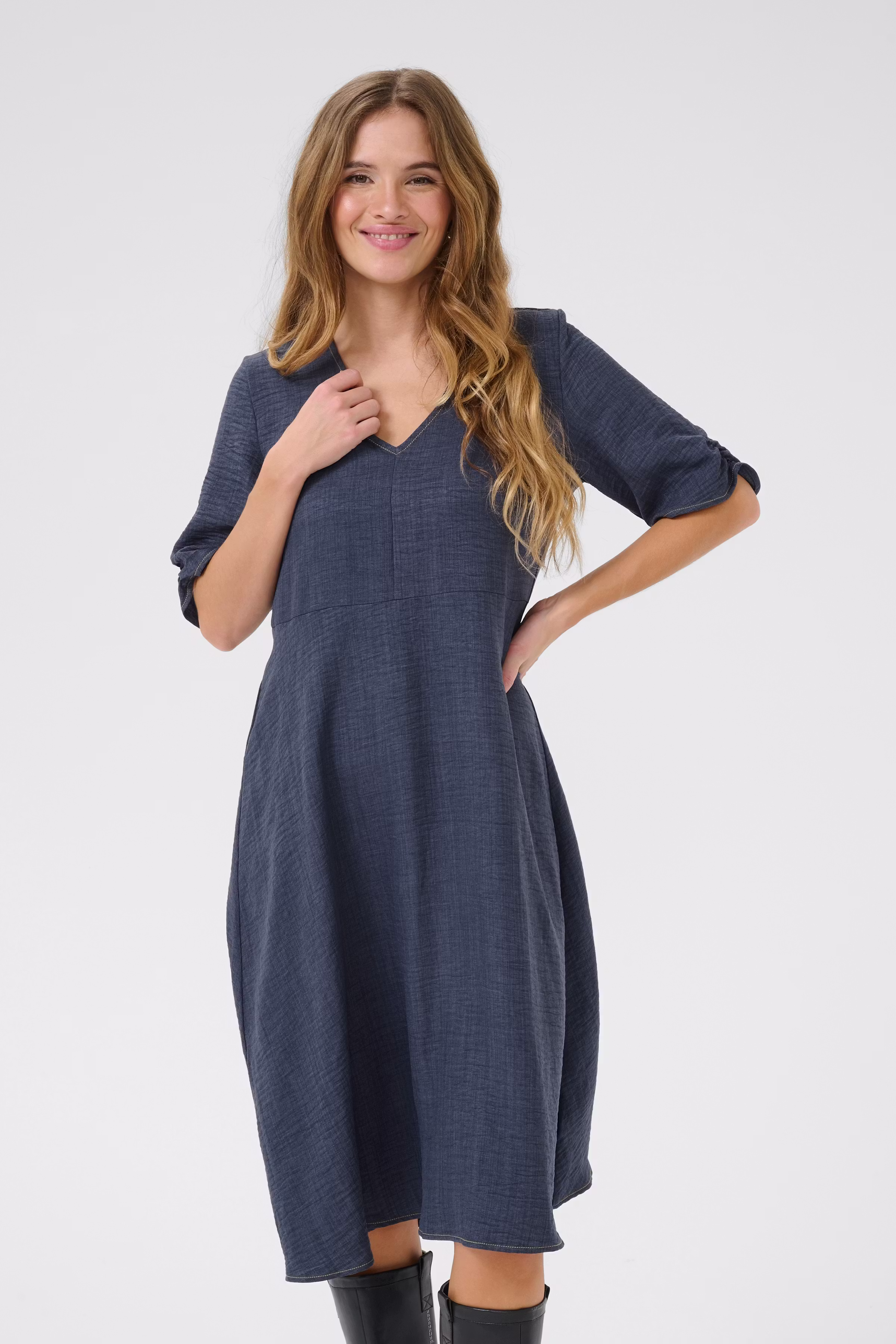 CUunique Kjole LOOKBOOK FRONT 50112435-500028