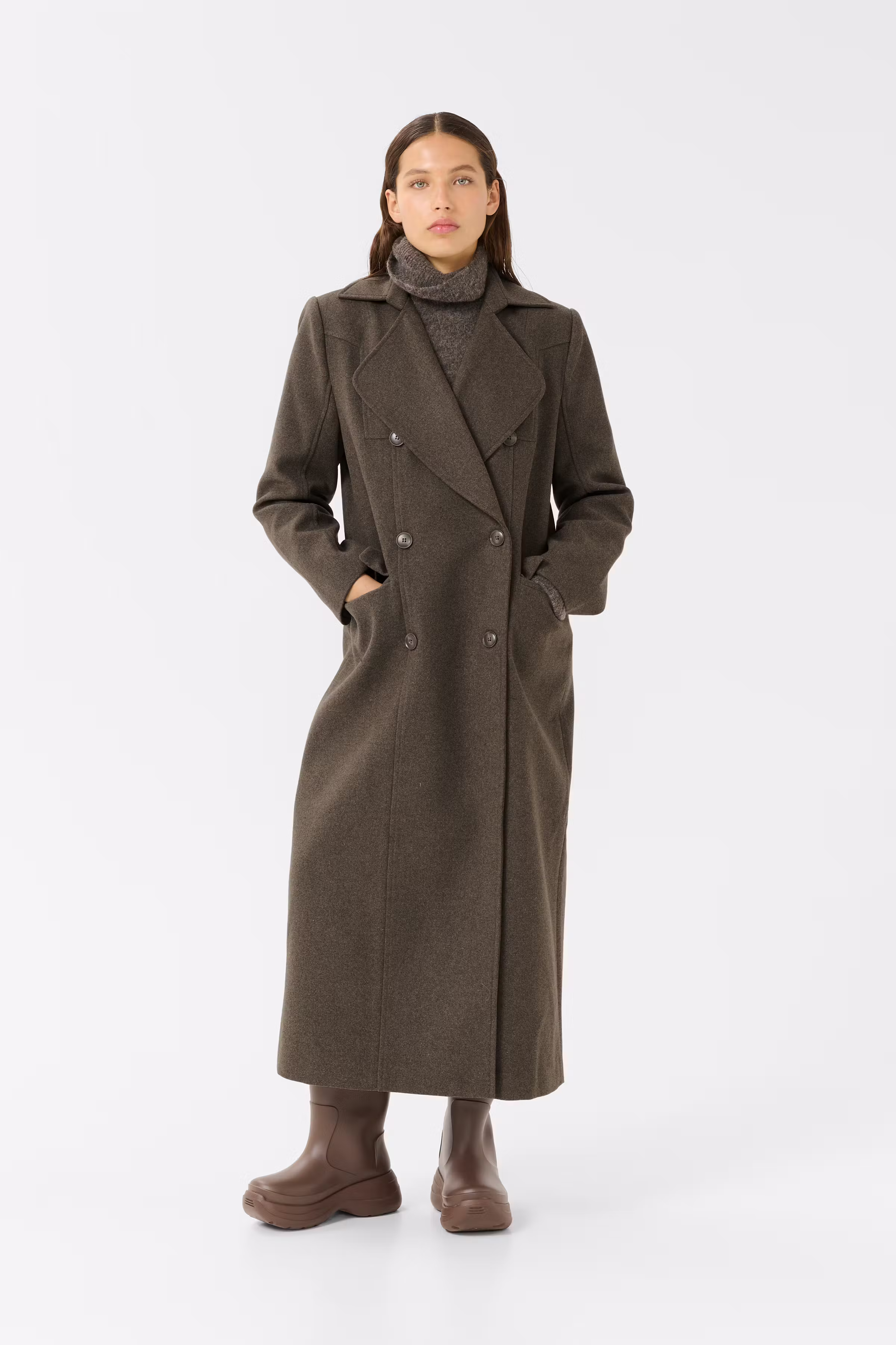 GZzinka Coat LOOKBOOK FRONT 10910348-107758