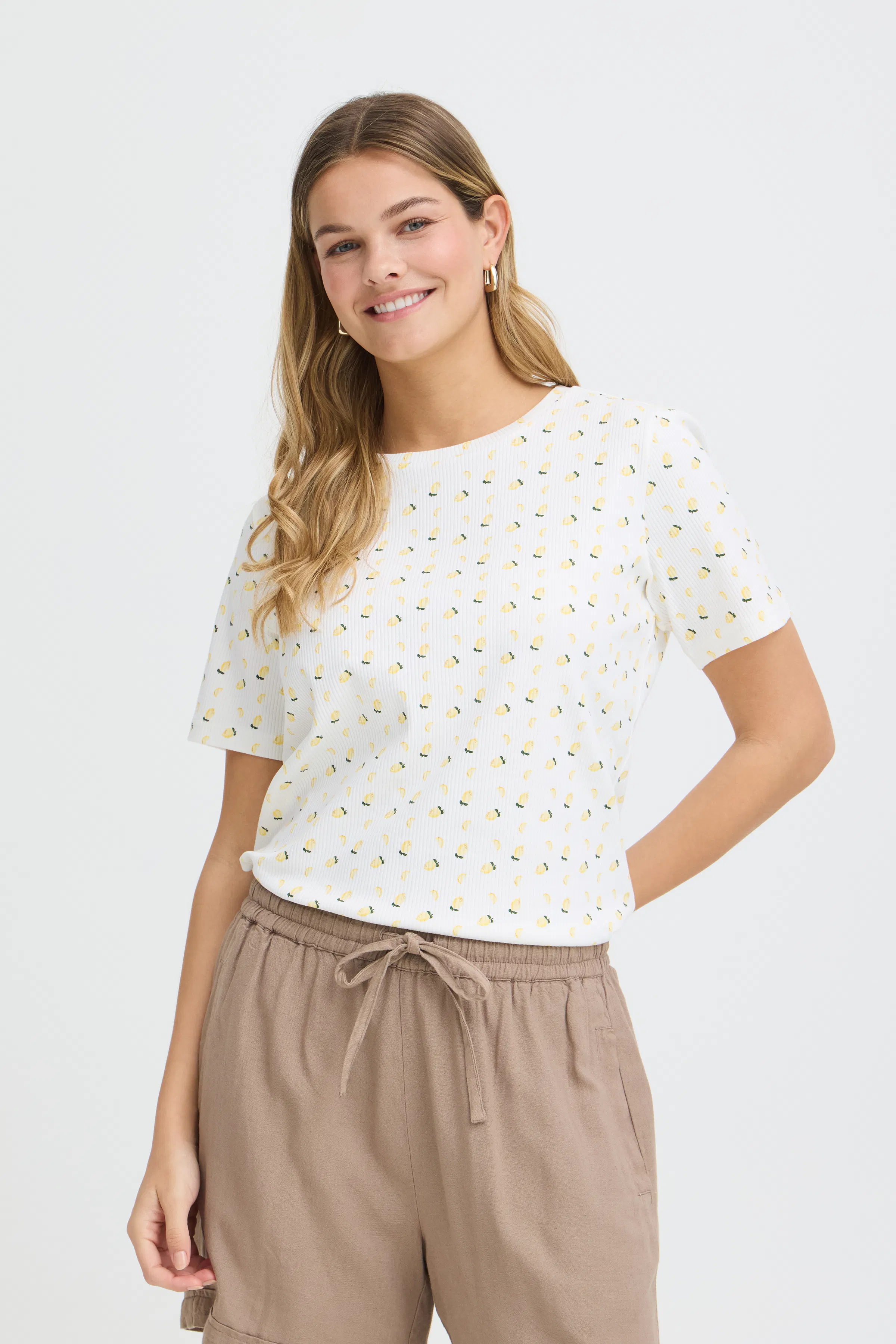 FRTESS T-shirt LOOKBOOK FRONT 20617902-900008404