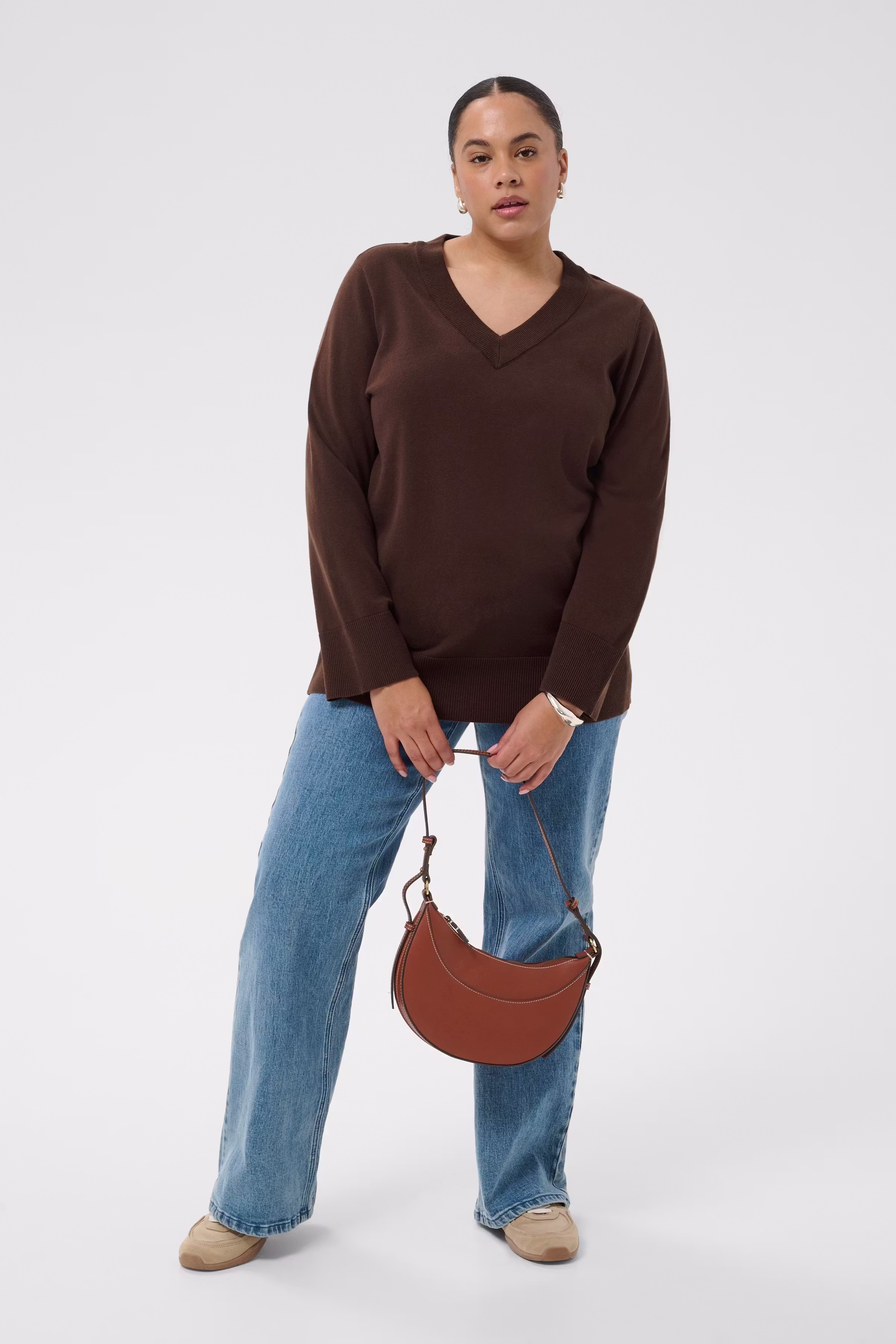 KCharia Pullover LOOKBOOK FRONT 10584321-190915