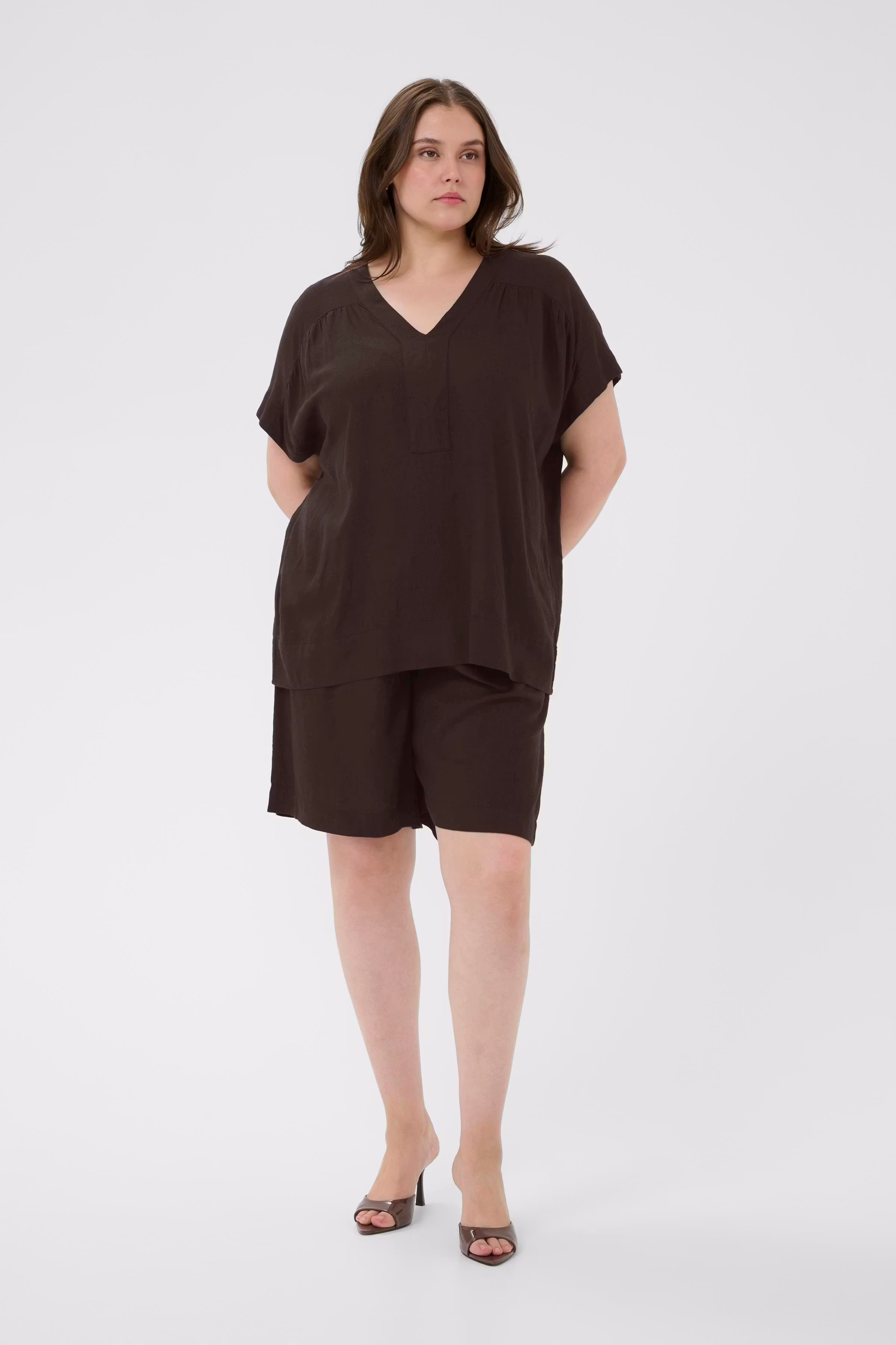 KCmille Blouse LOOKBOOK FRONT 10583097-191111