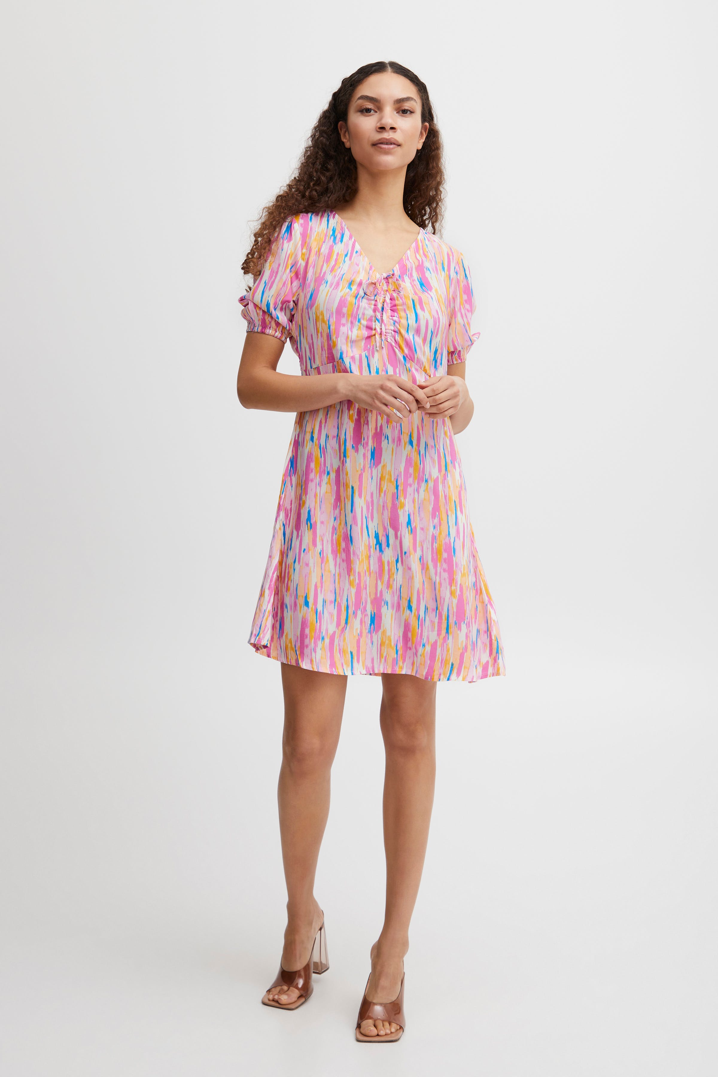 BYMMJOELLA Kleid LOOKBOOK FRONT 20812915-200784