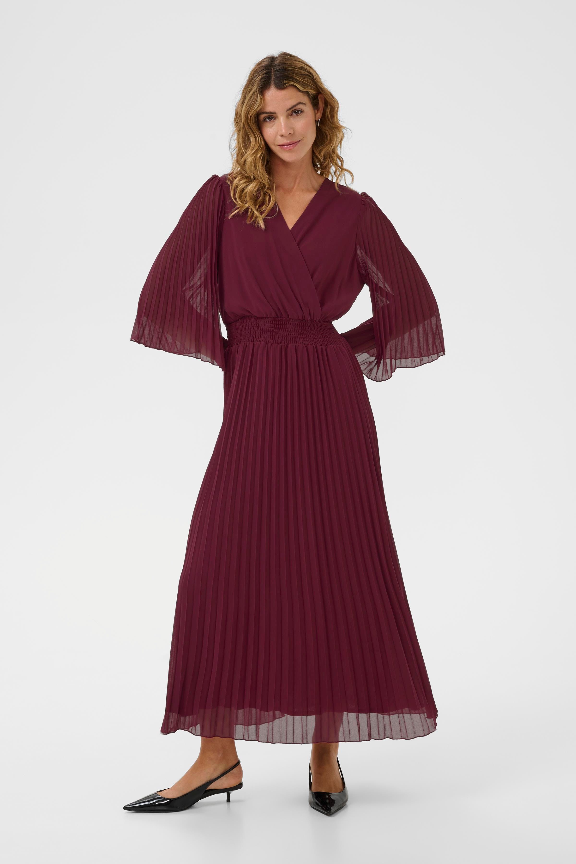 CRAluna Kleid LOOKBOOK FRONT 10613994-191724