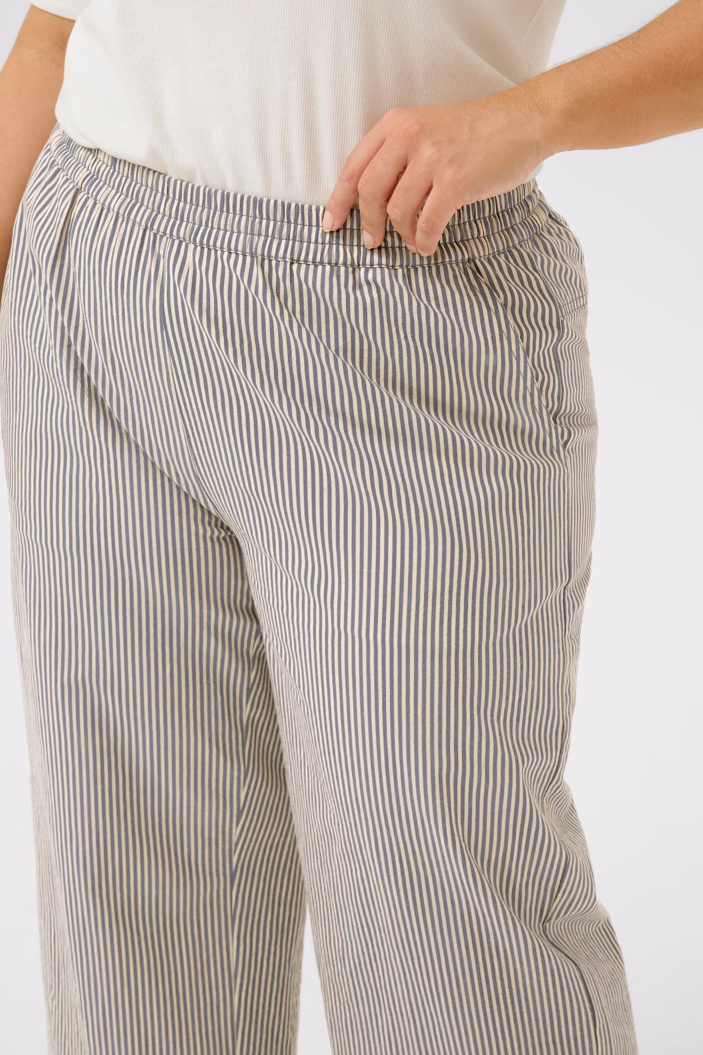 KCnana Hose LOOKBOOK DETAIL 10583312-106298