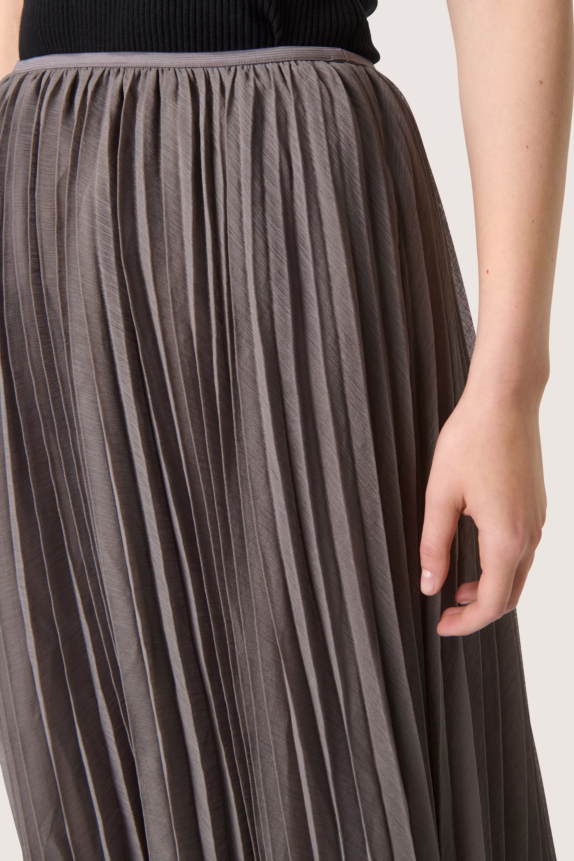 SLEvelina Skirt LOOKBOOK DETAIL 30408017-180403