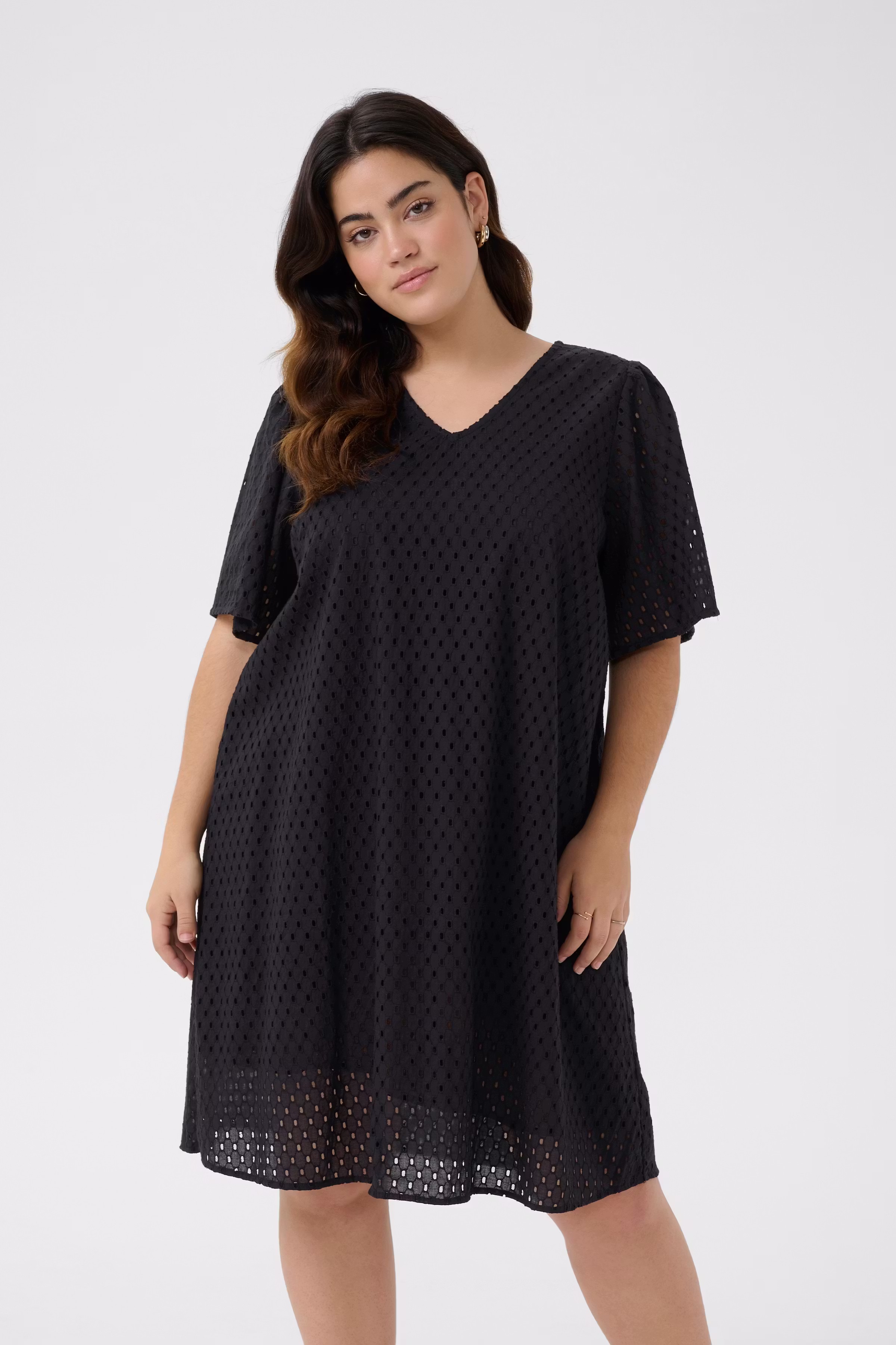 KCrubia Dress LOOKBOOK FRONT 10583198-100121