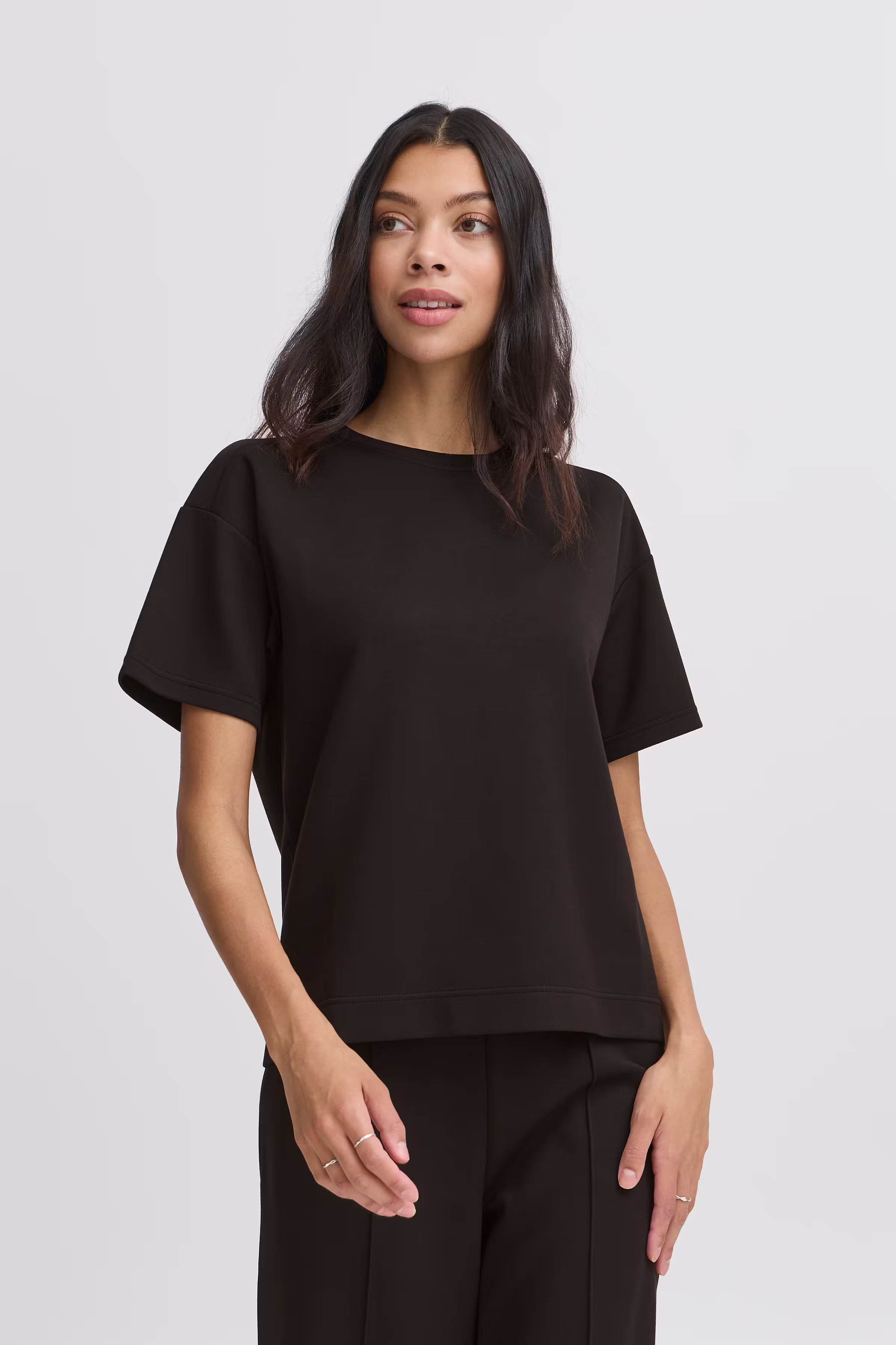 BYPUSTI T-shirt LOOKBOOK FRONT 20816656-200451