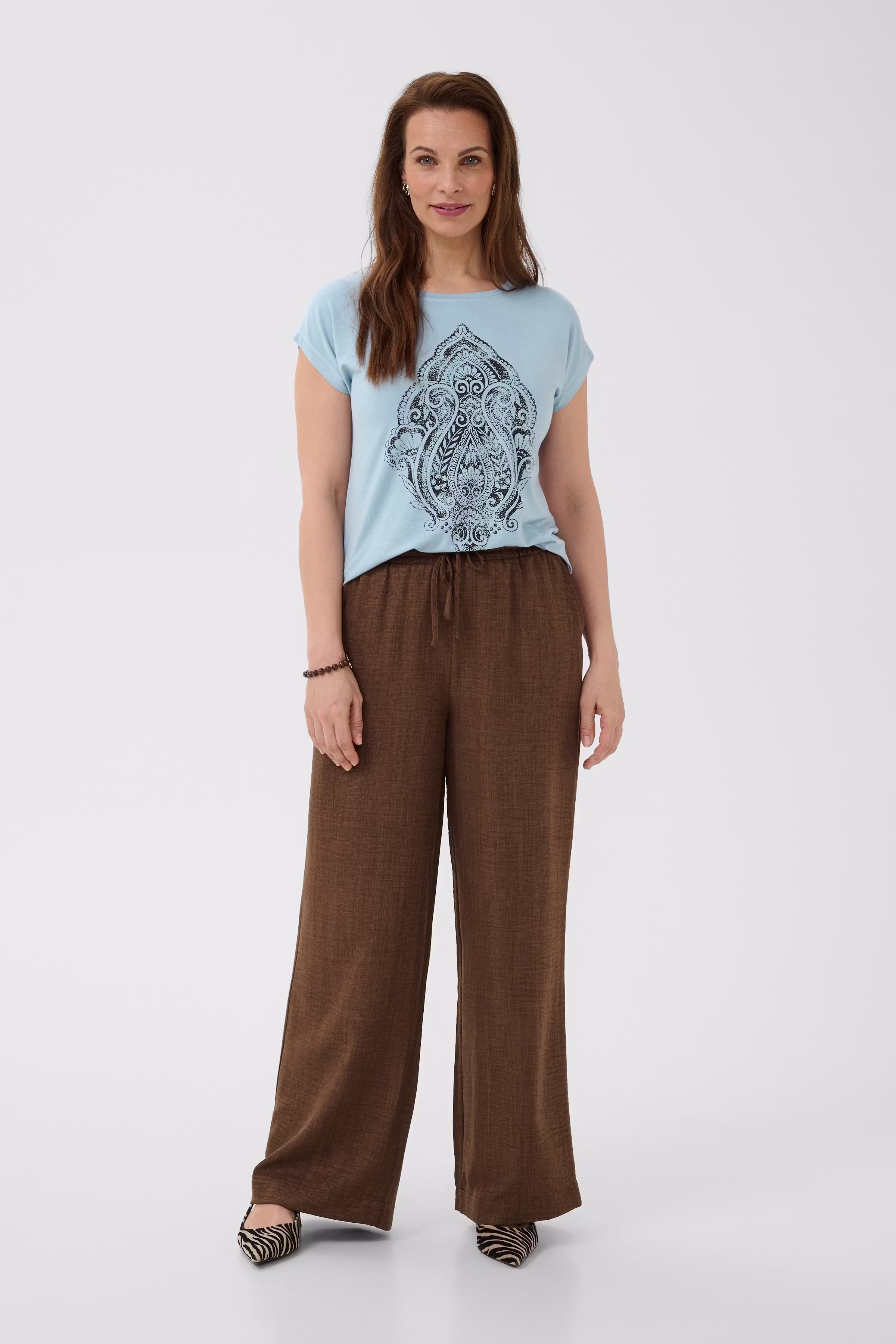 BPzally T-shirt LOOKBOOK FRONT 40200072-174021