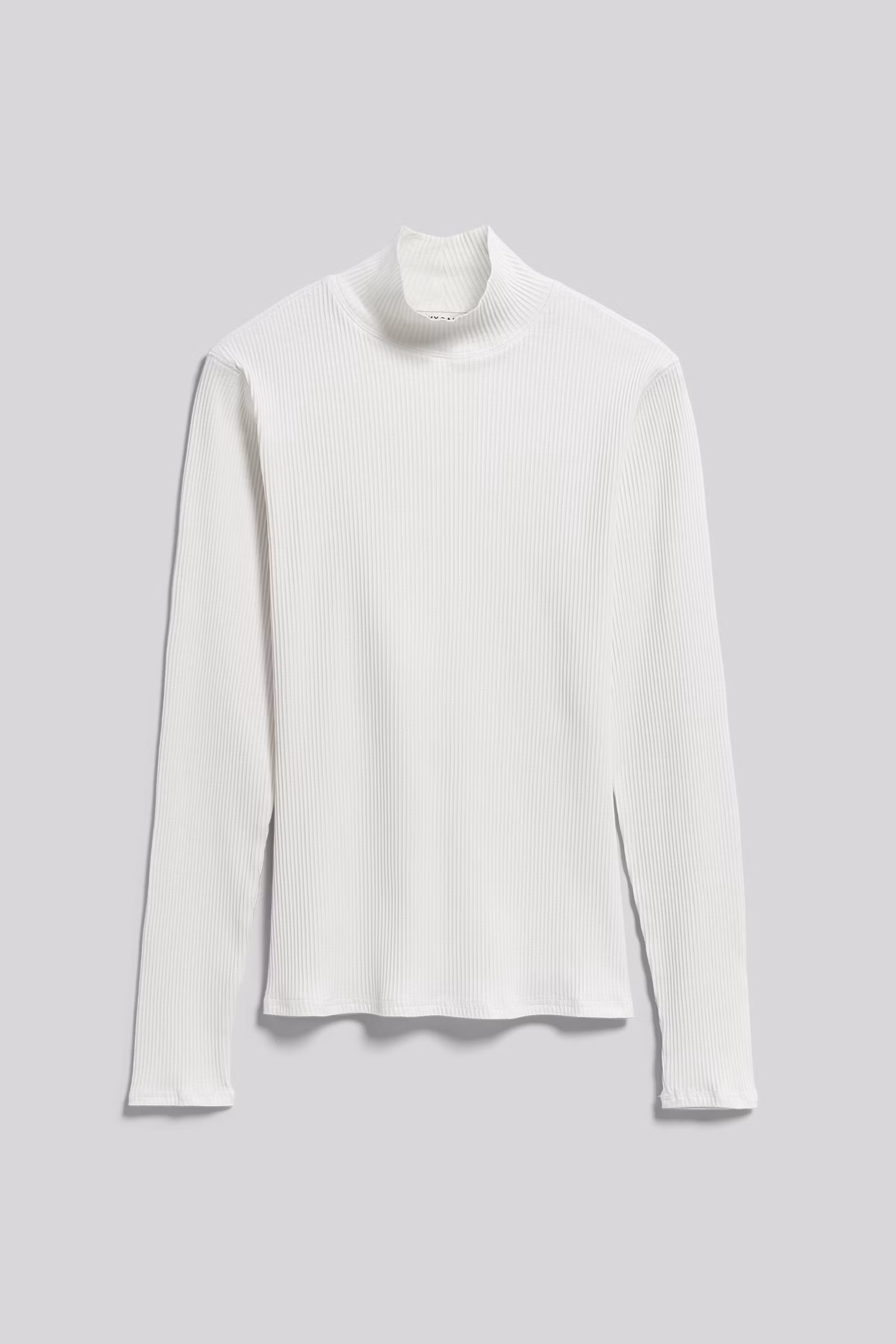 IOFemke Top PACK FRONT 30600086-WH010