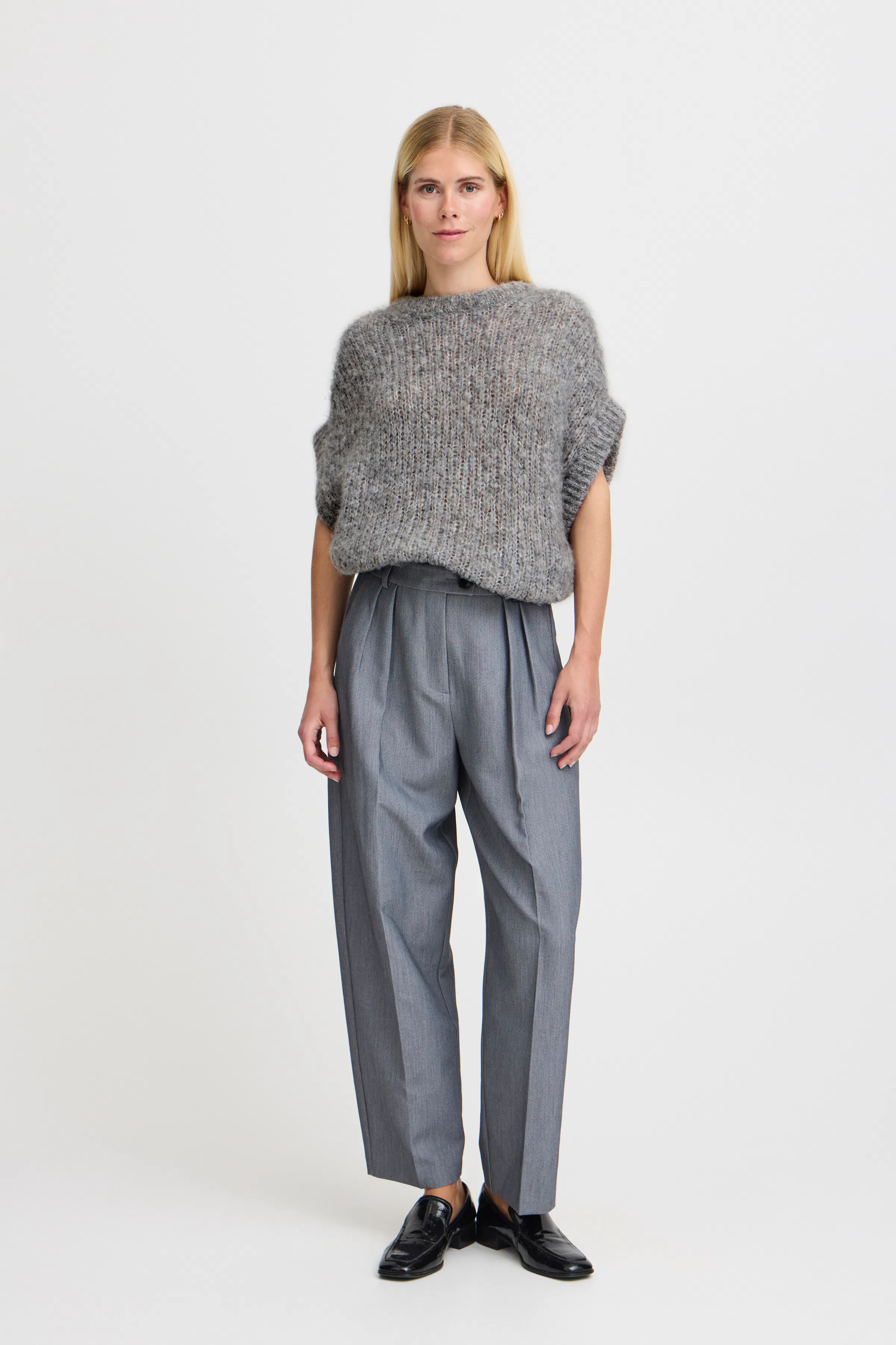 BYMETTA Pullover LOOKBOOK FRONT 20815641-200455