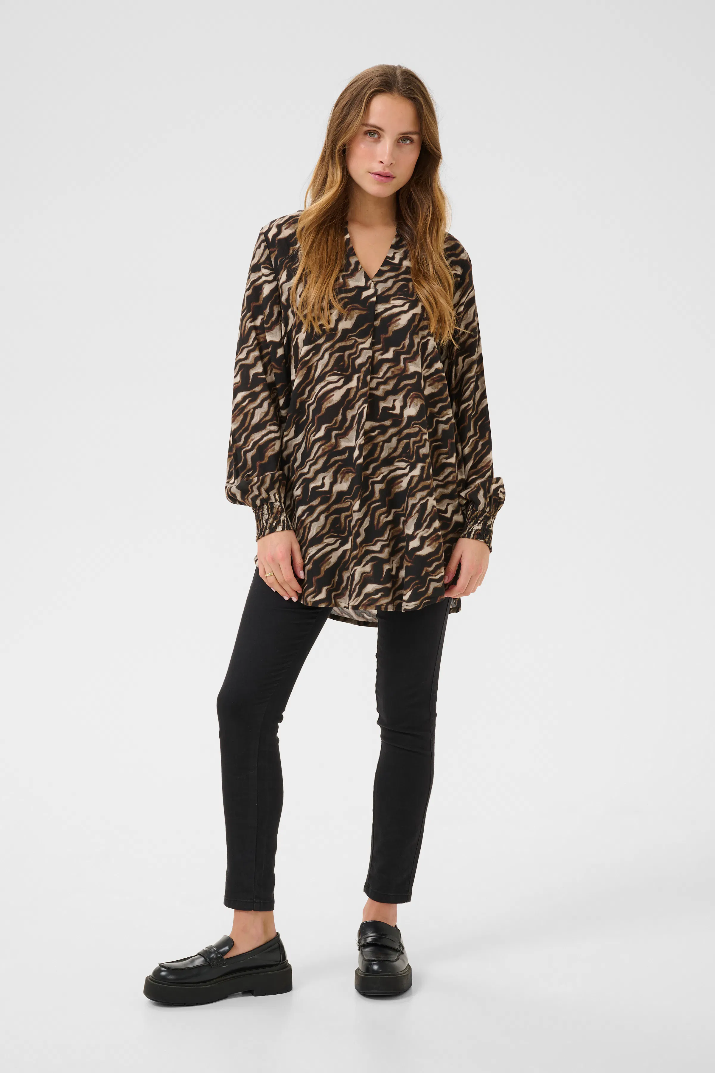 BPjohanne Shirt LOOKBOOK FRONT 10590812-107345B