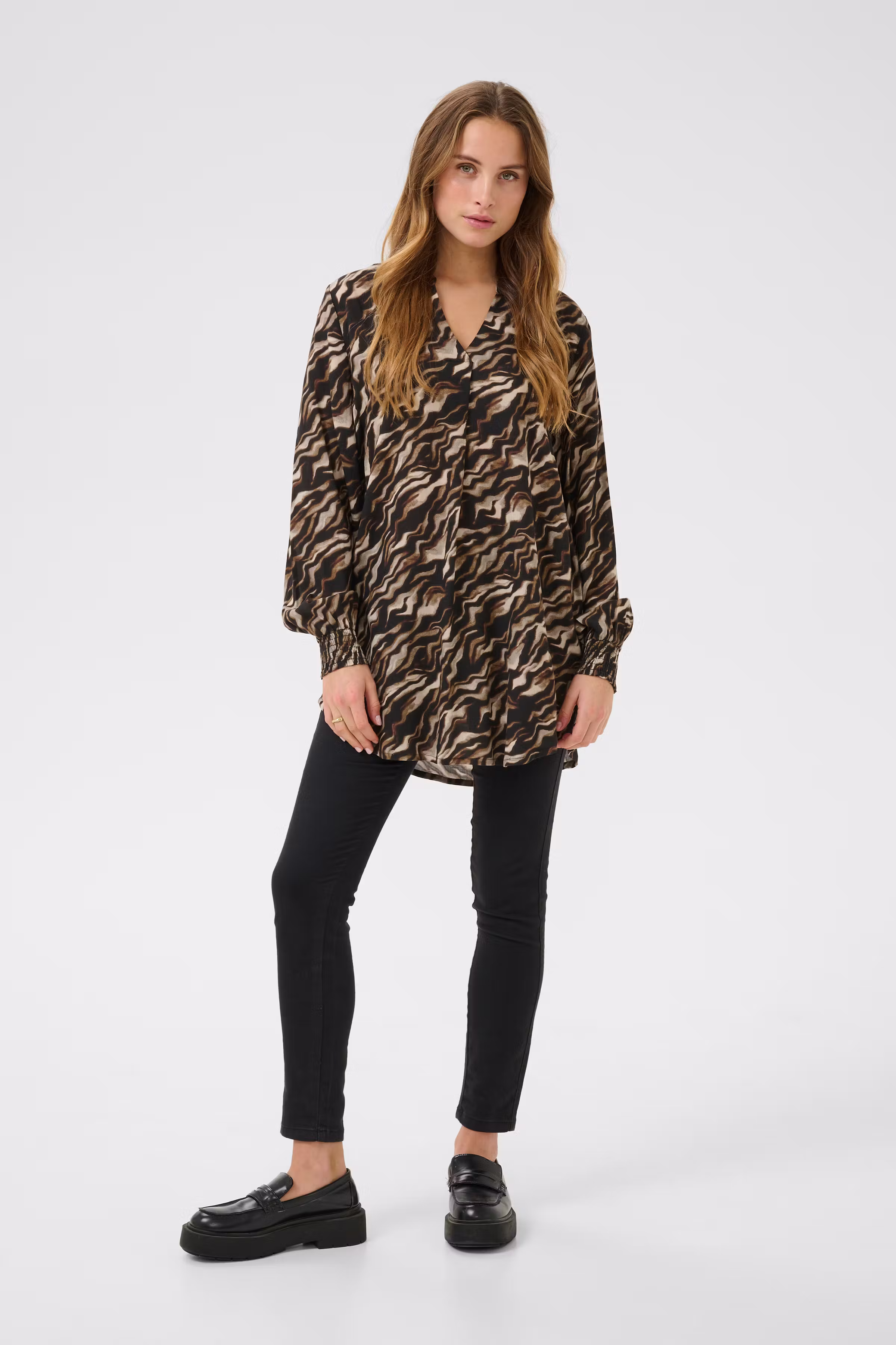 BPjohanne Shirt LOOKBOOK FRONT 10590812-107345B