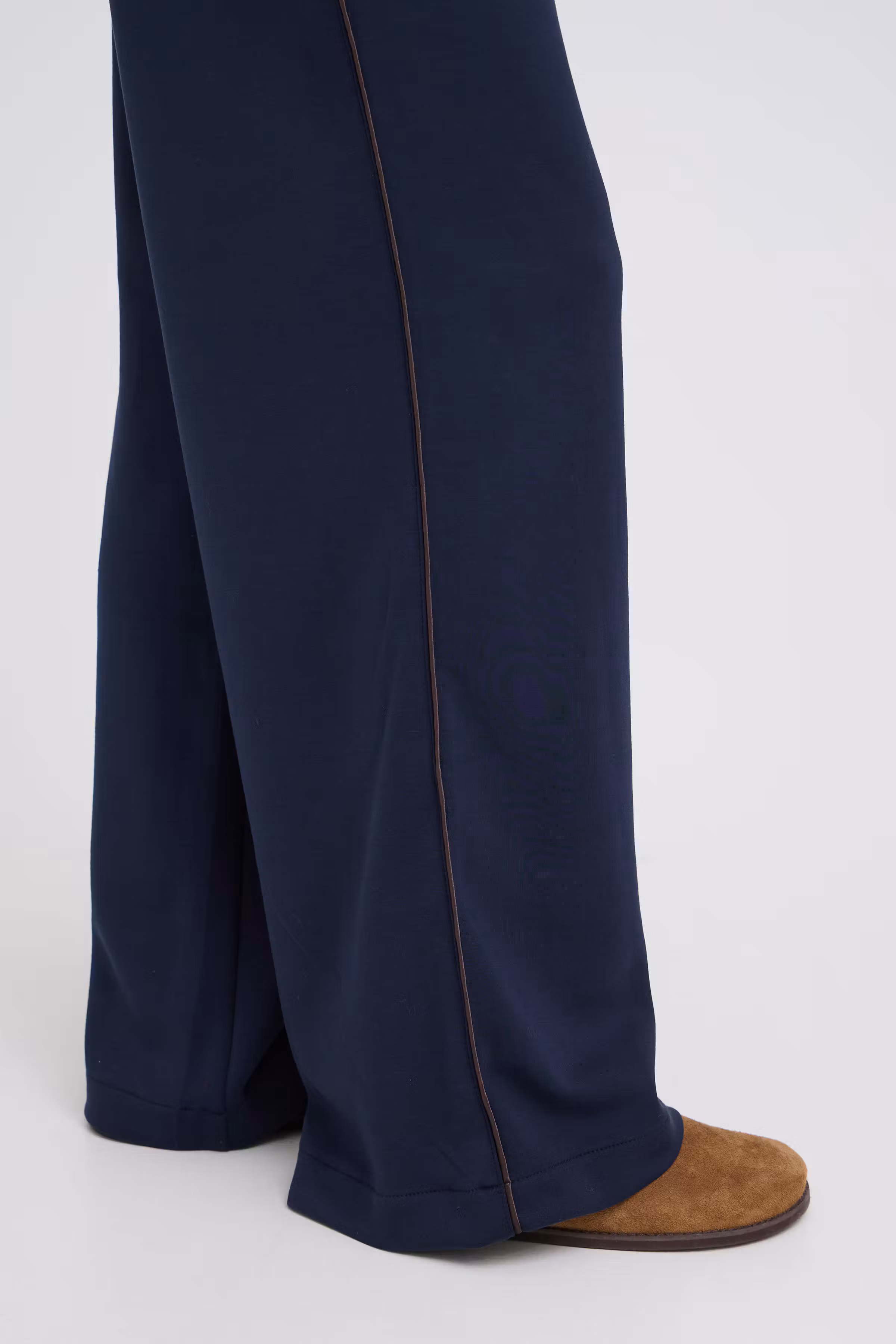 BYPUSTI Bukser LOOKBOOK DETAIL 20819667-194020