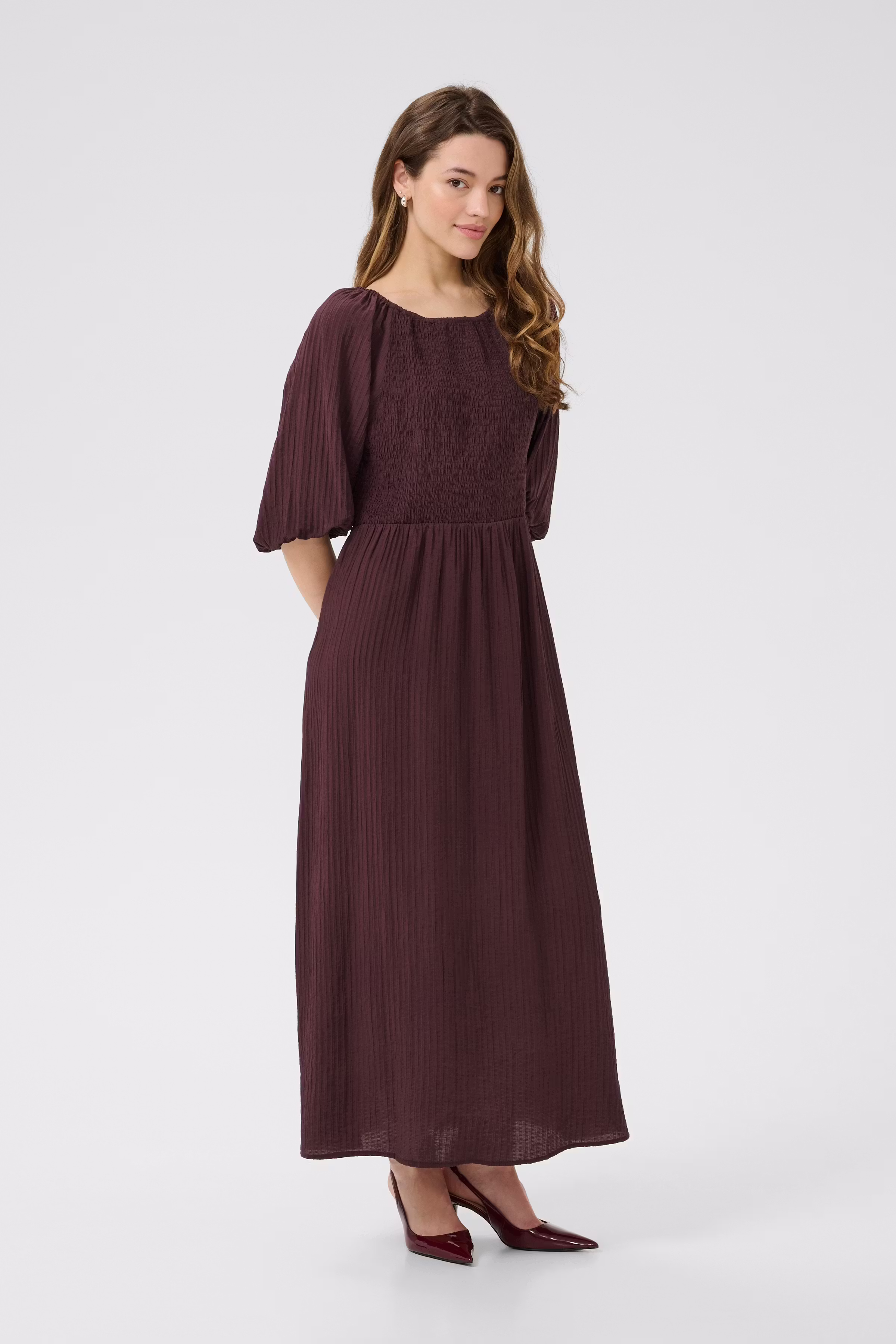 KAlianna Kleid LOOKBOOK FRONT 10510492-191619