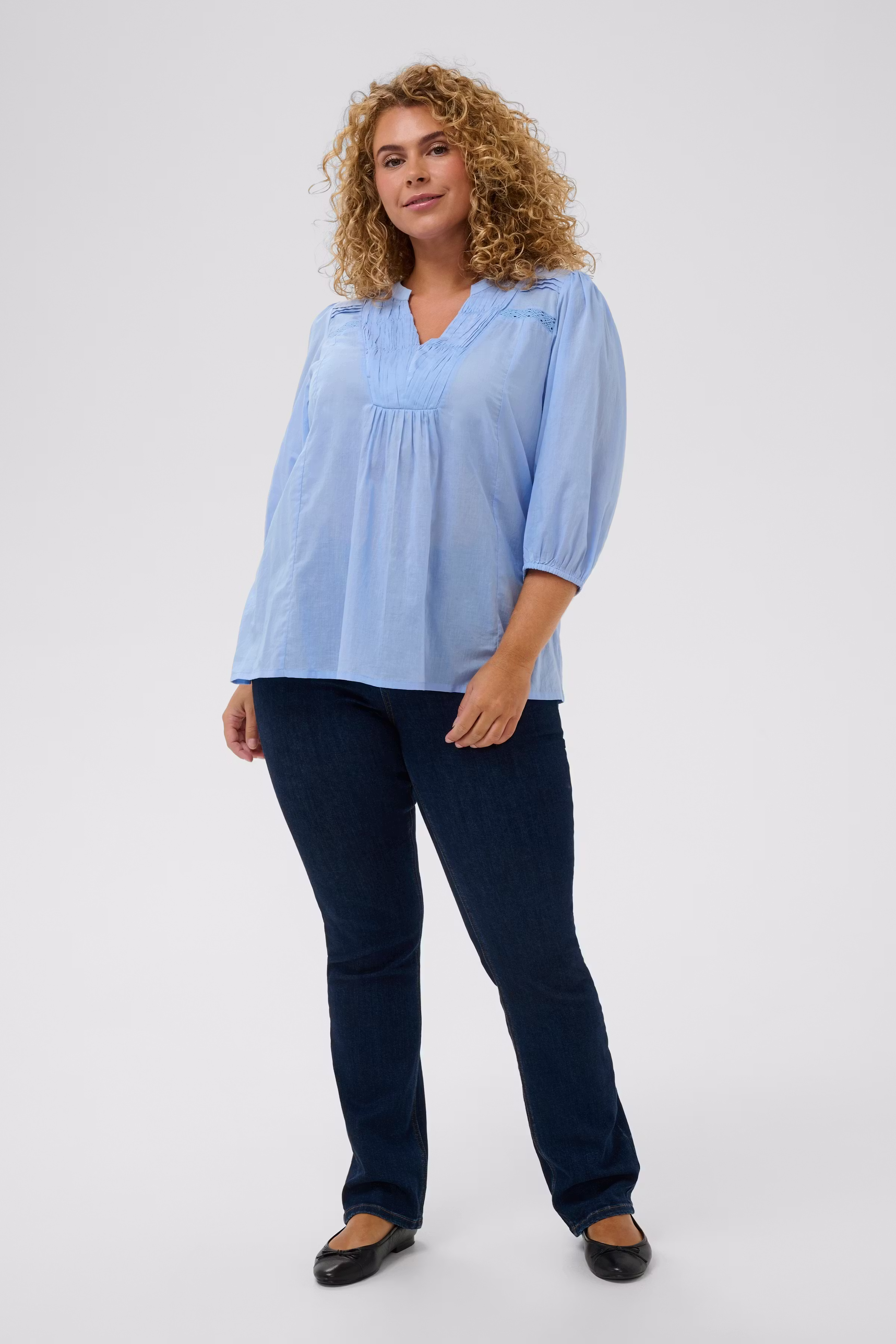 KCkarlia Blouse LOOKBOOK FRONT 10584222-153930