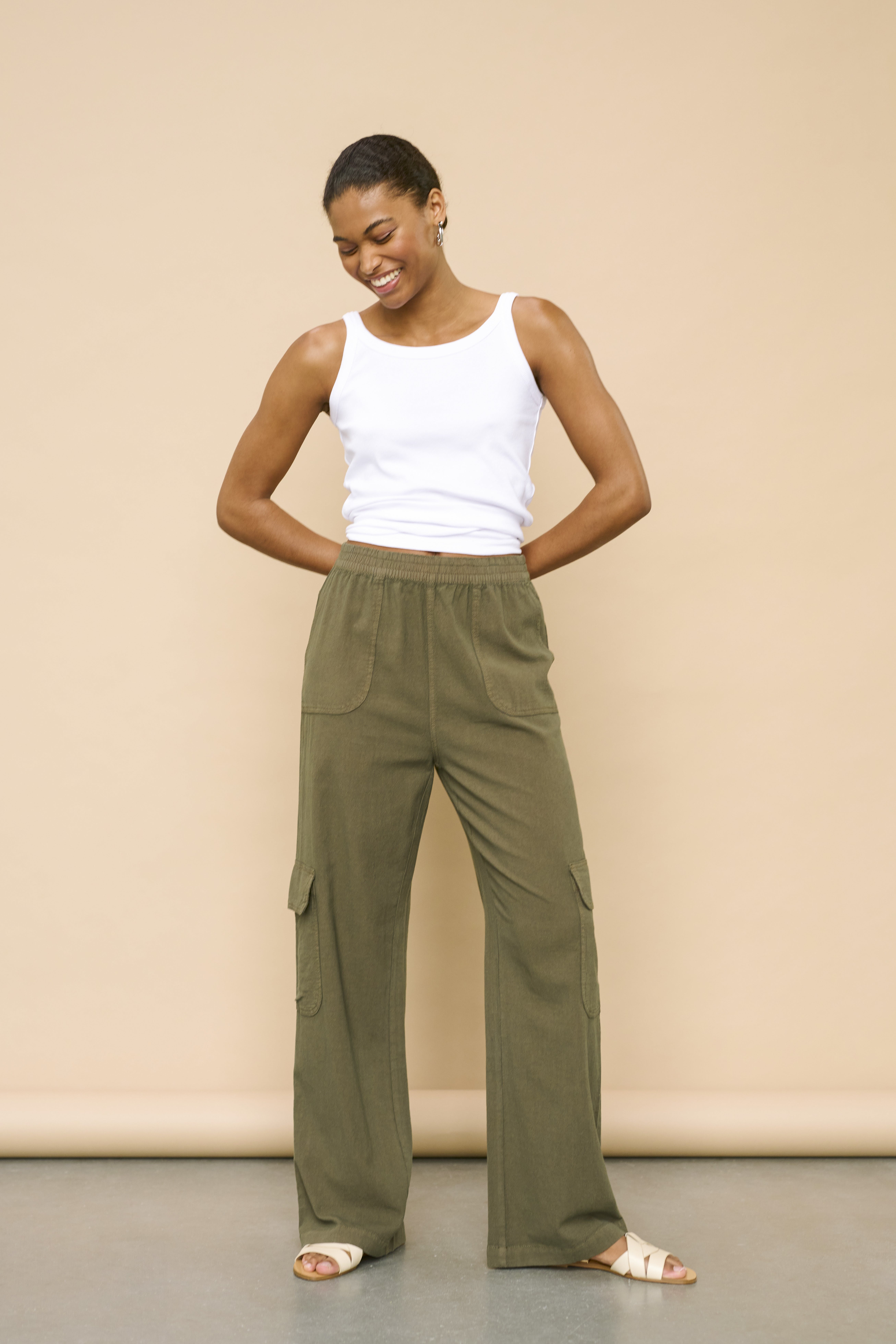 KAnaya Trousers LOCATION NONE 10508358-190511