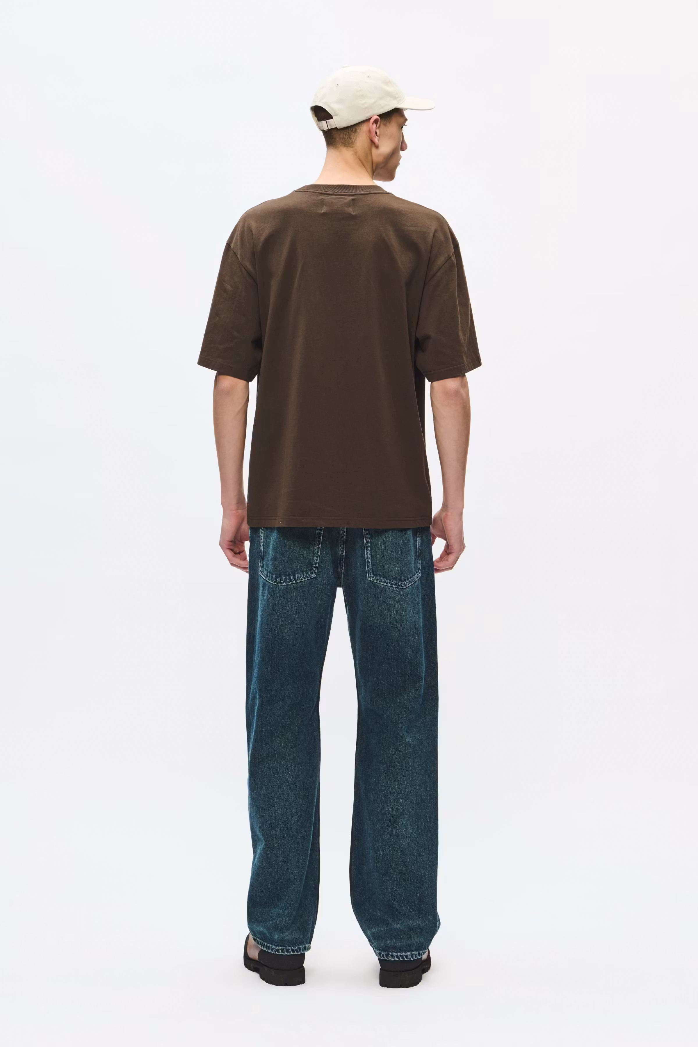 WWGary T-shirt LOOKBOOK BACK 30252266-190840